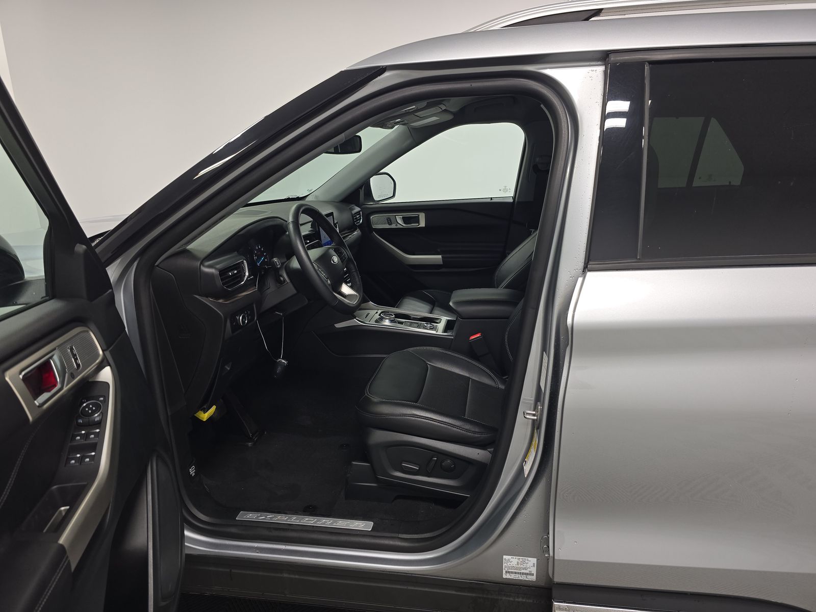 2023 Ford Explorer Limited AWD