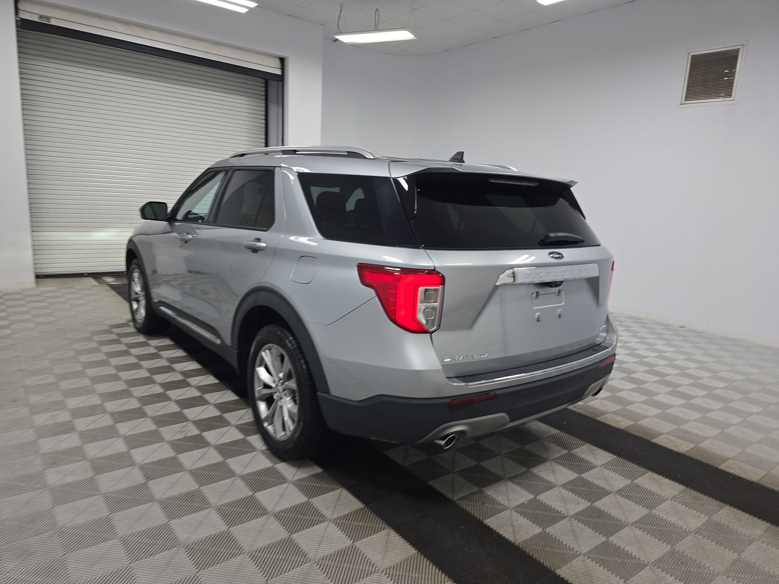 2023 Ford Explorer Limited AWD