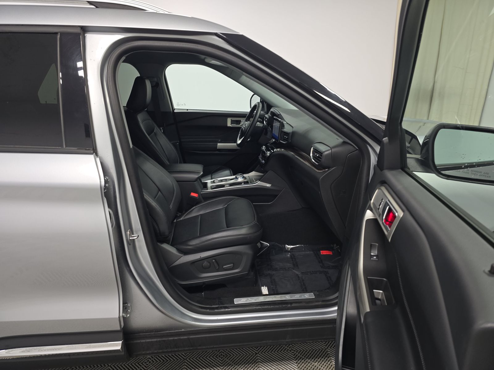 2023 Ford Explorer Limited AWD