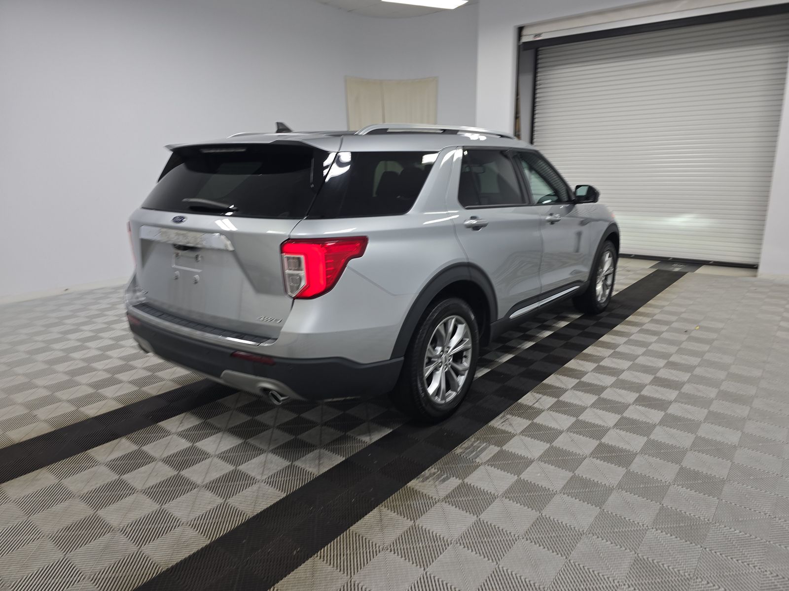 2023 Ford Explorer Limited AWD