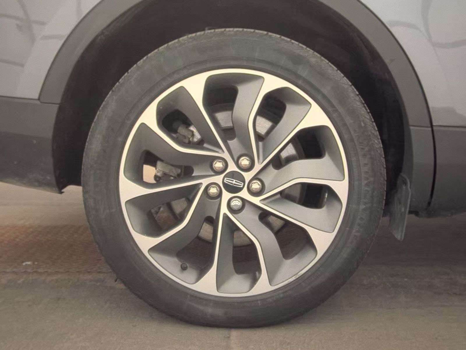 2022 Lincoln Nautilus Reserve AWD