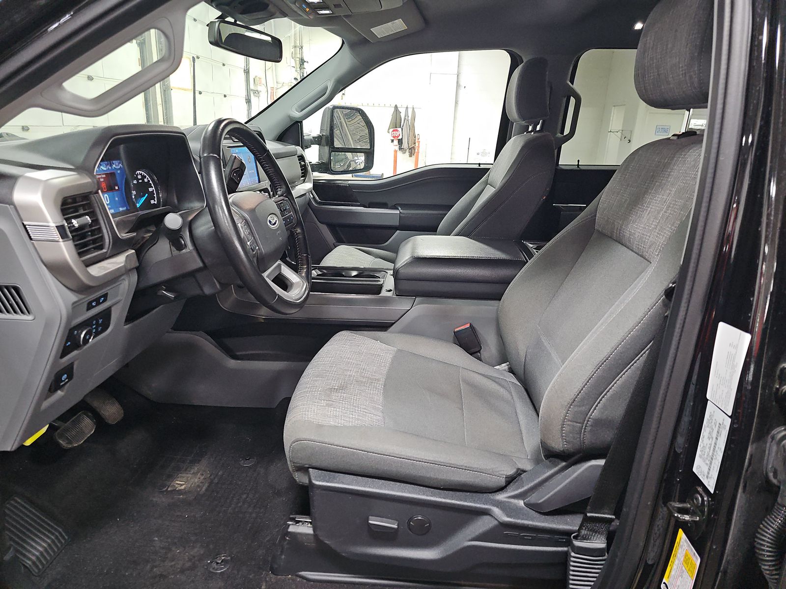 2022 Ford F-150 XLT AWD