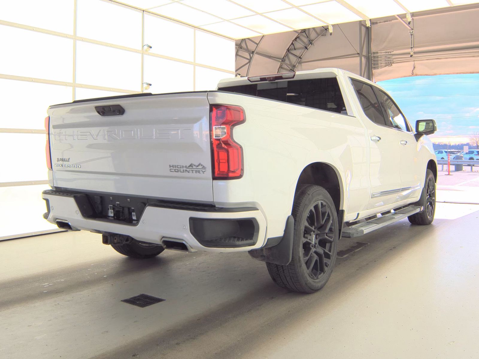 2023 Chevrolet Silverado 1500 High Country AWD
