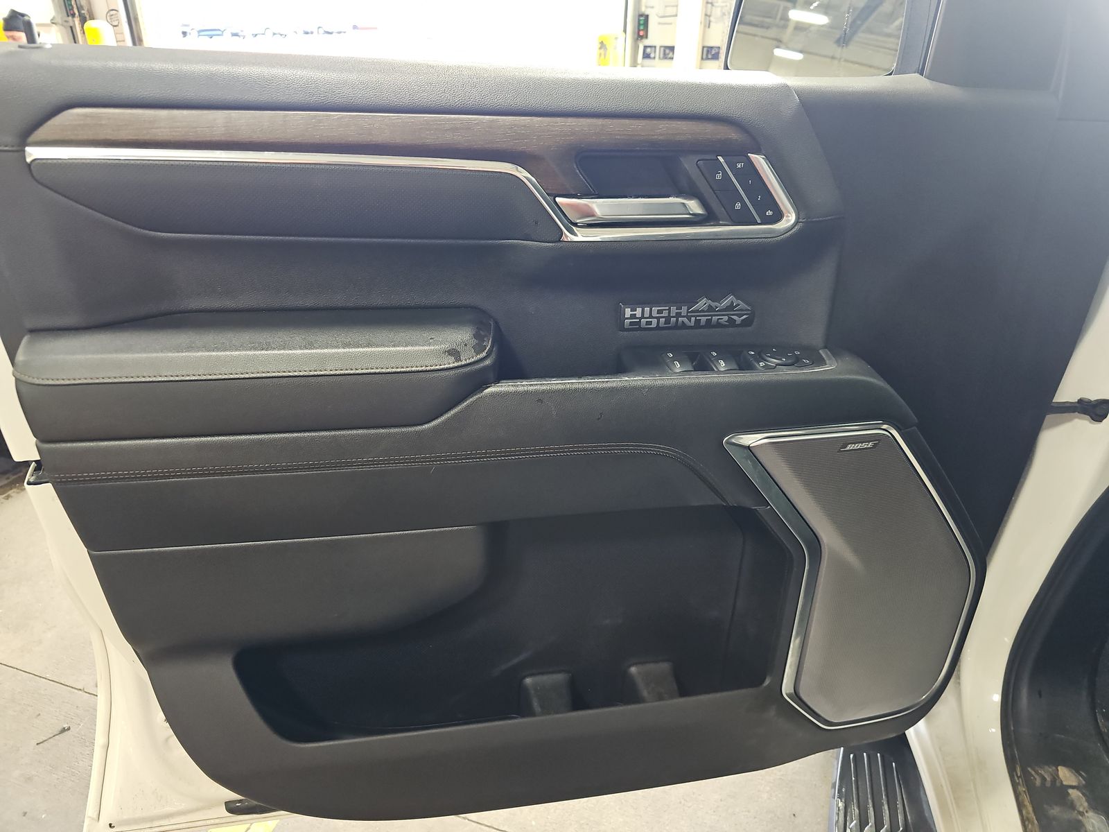 2023 Chevrolet Silverado 1500 High Country AWD