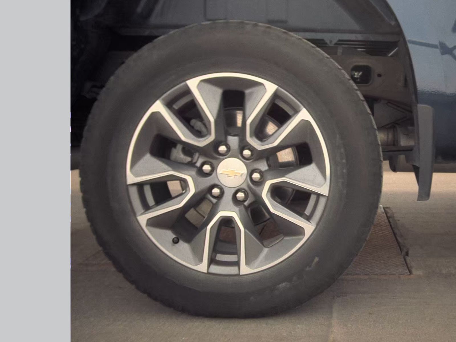 2023 Chevrolet Silverado 1500 LT AWD