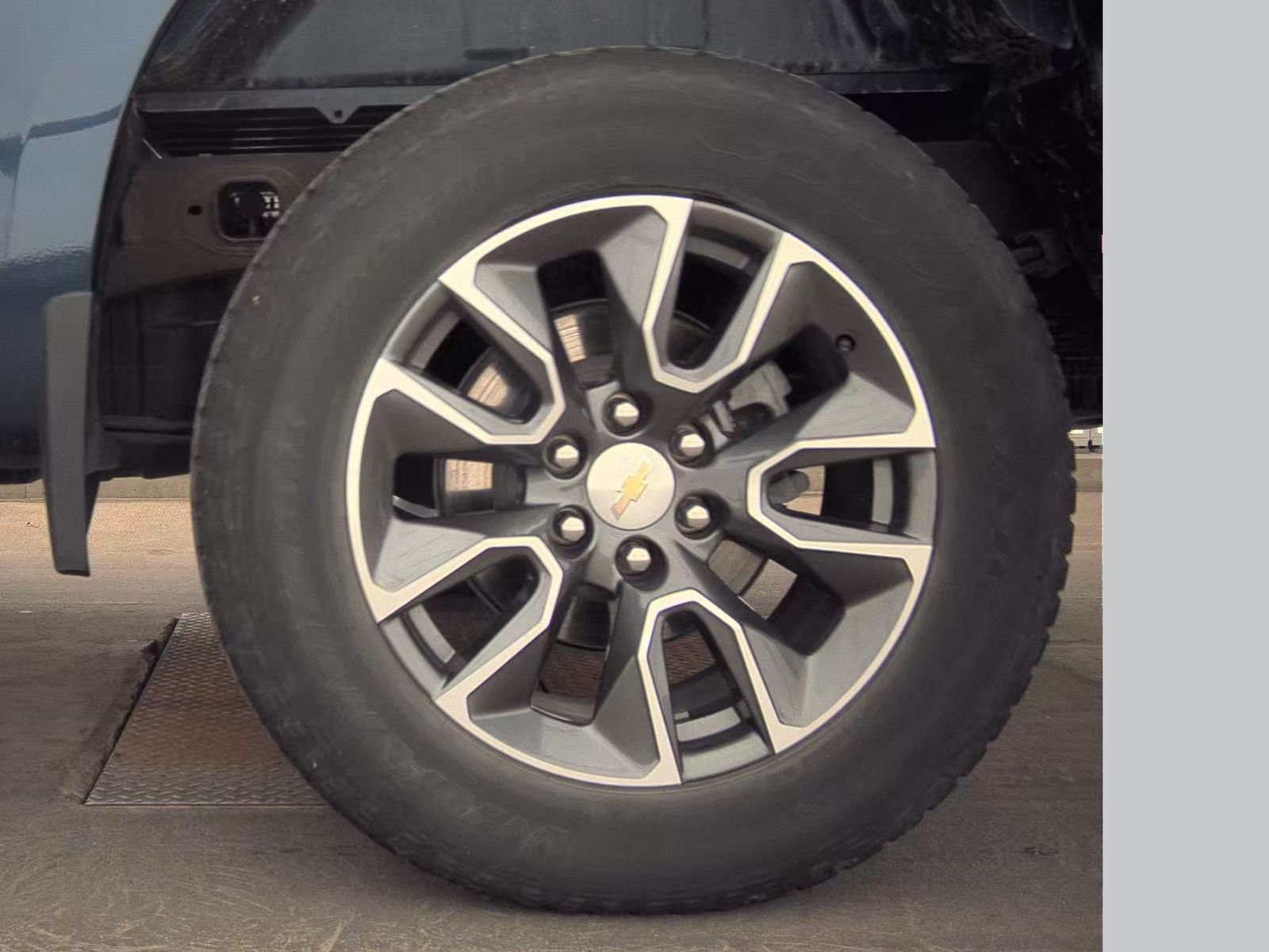 2023 Chevrolet Silverado 1500 LT AWD