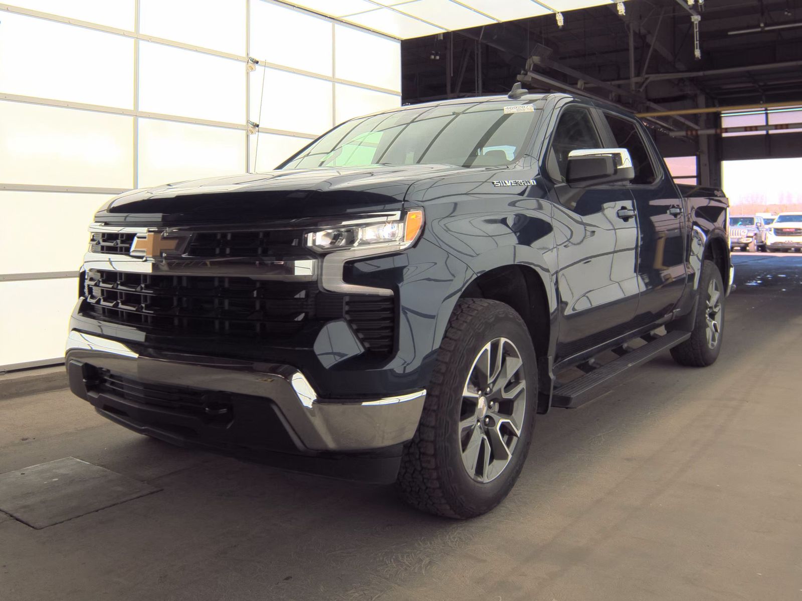 2023 Chevrolet Silverado 1500 LT AWD