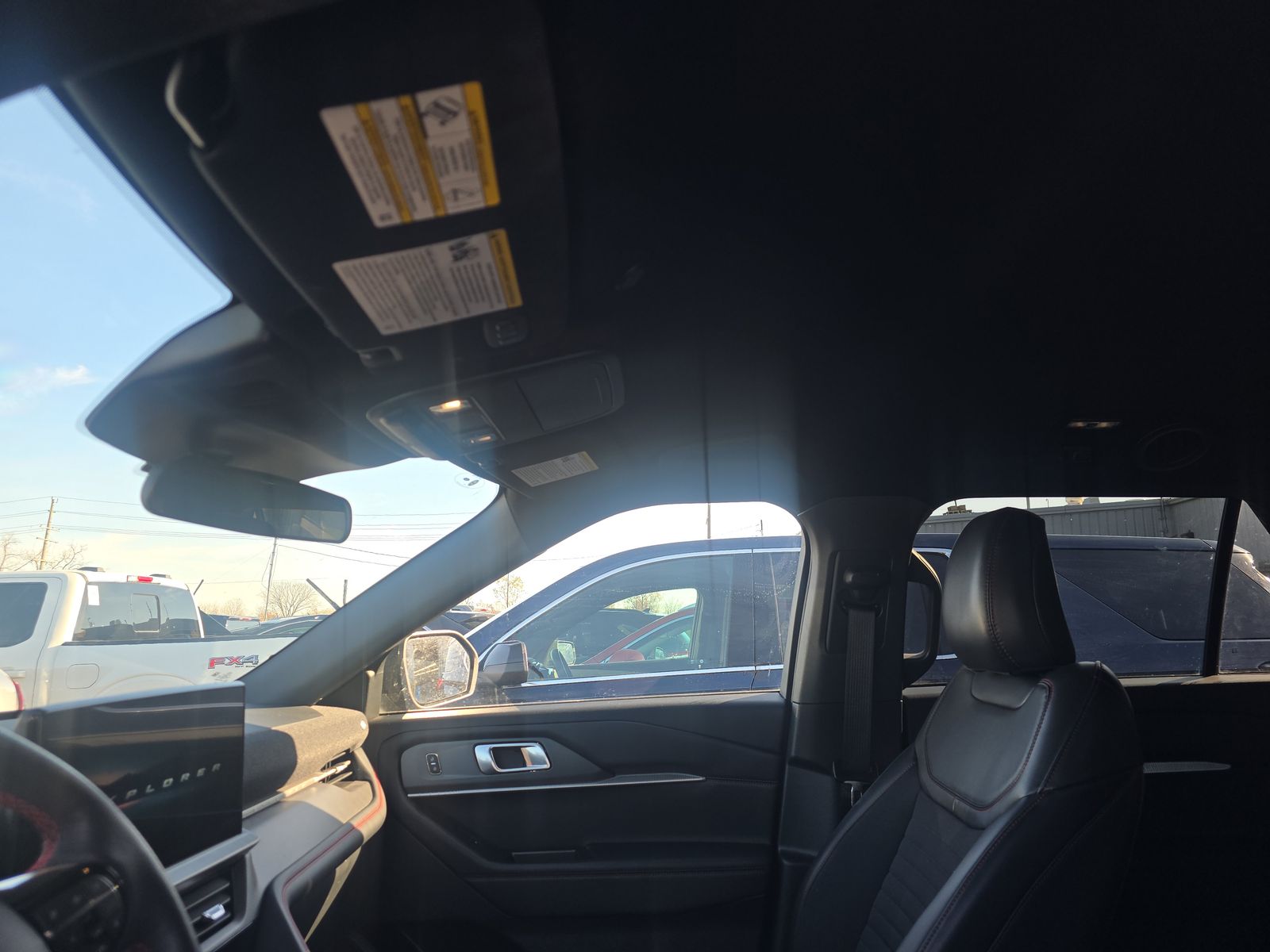 2025 Ford Explorer ST-Line AWD