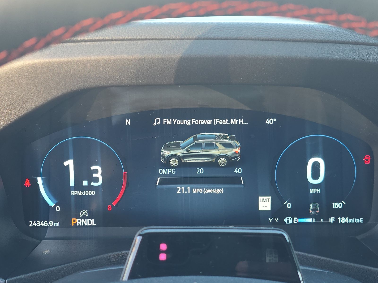 2025 Ford Explorer ST-Line AWD