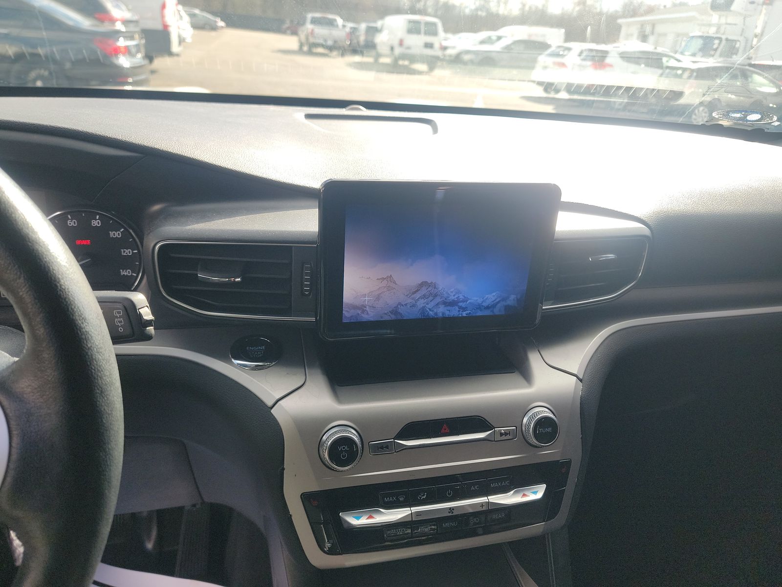 2022 Ford Explorer XLT AWD