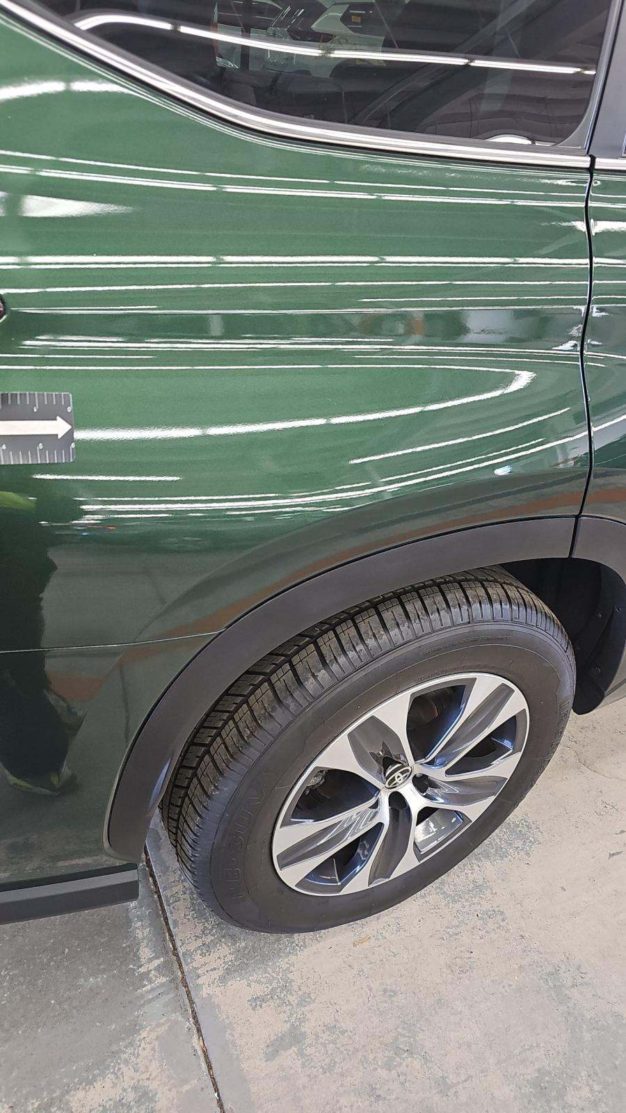 2024 Toyota Highlander XLE FWD