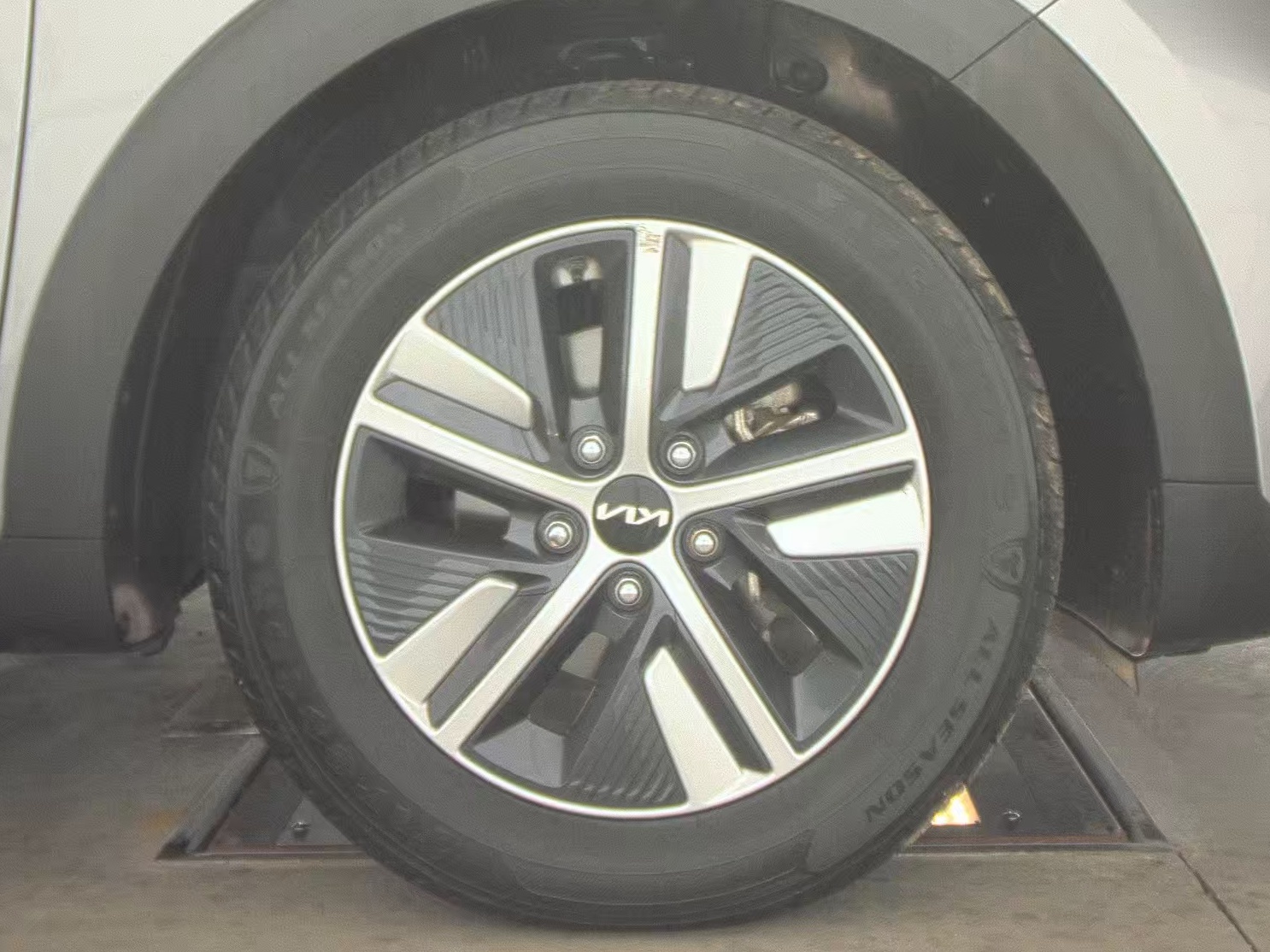 2022 Kia Niro LXS SE FWD