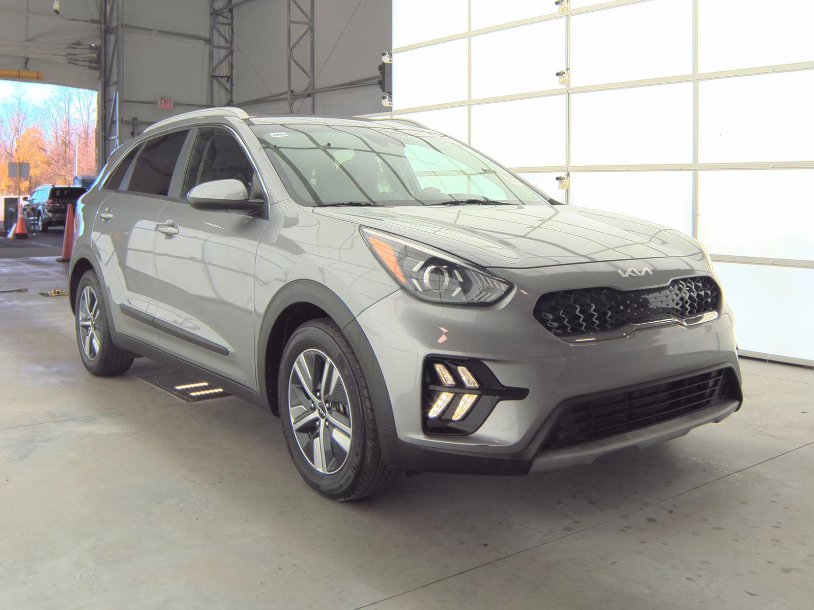 2022 Kia Niro LXS SE FWD