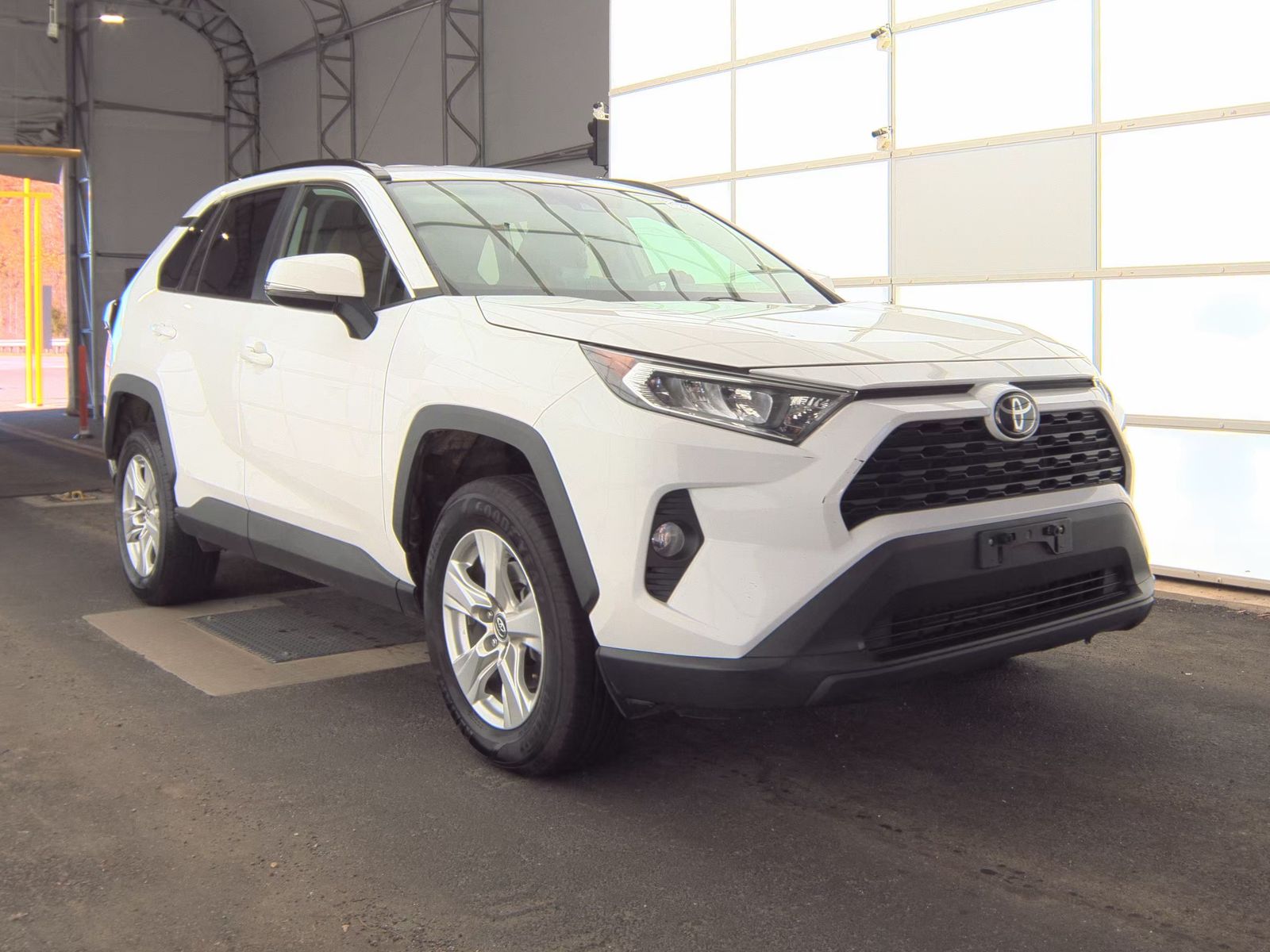 2021 Toyota RAV4 XLE AWD
