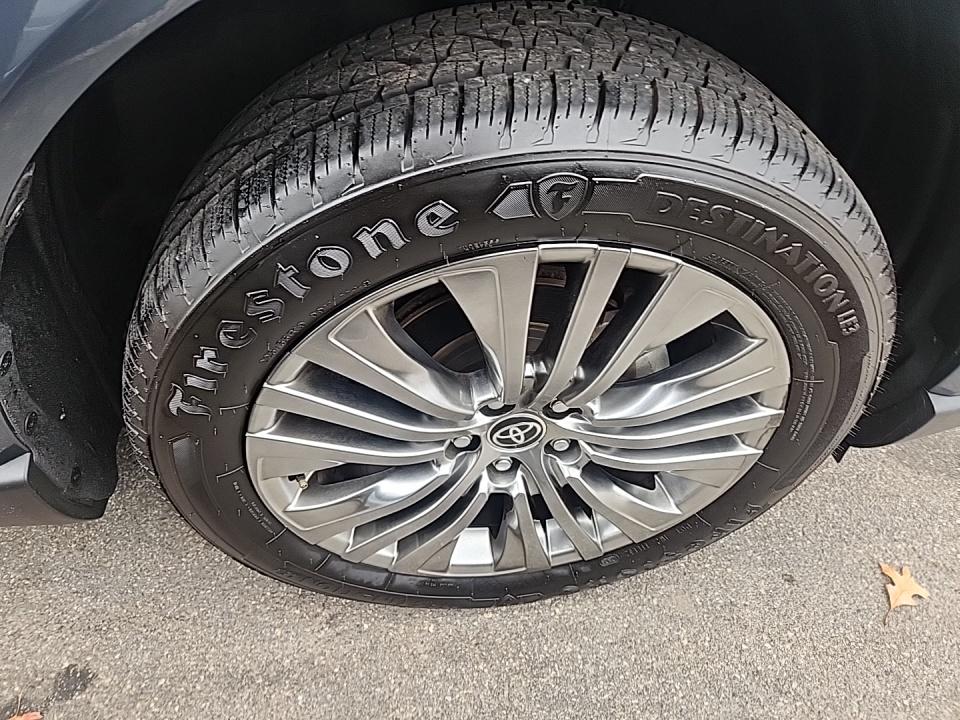 2022 Toyota Venza XLE AWD