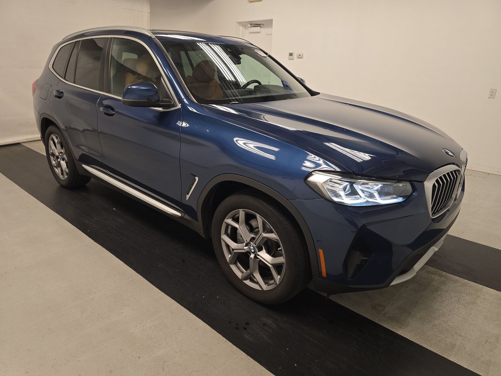 2023 BMW X3 sDrive30i RWD