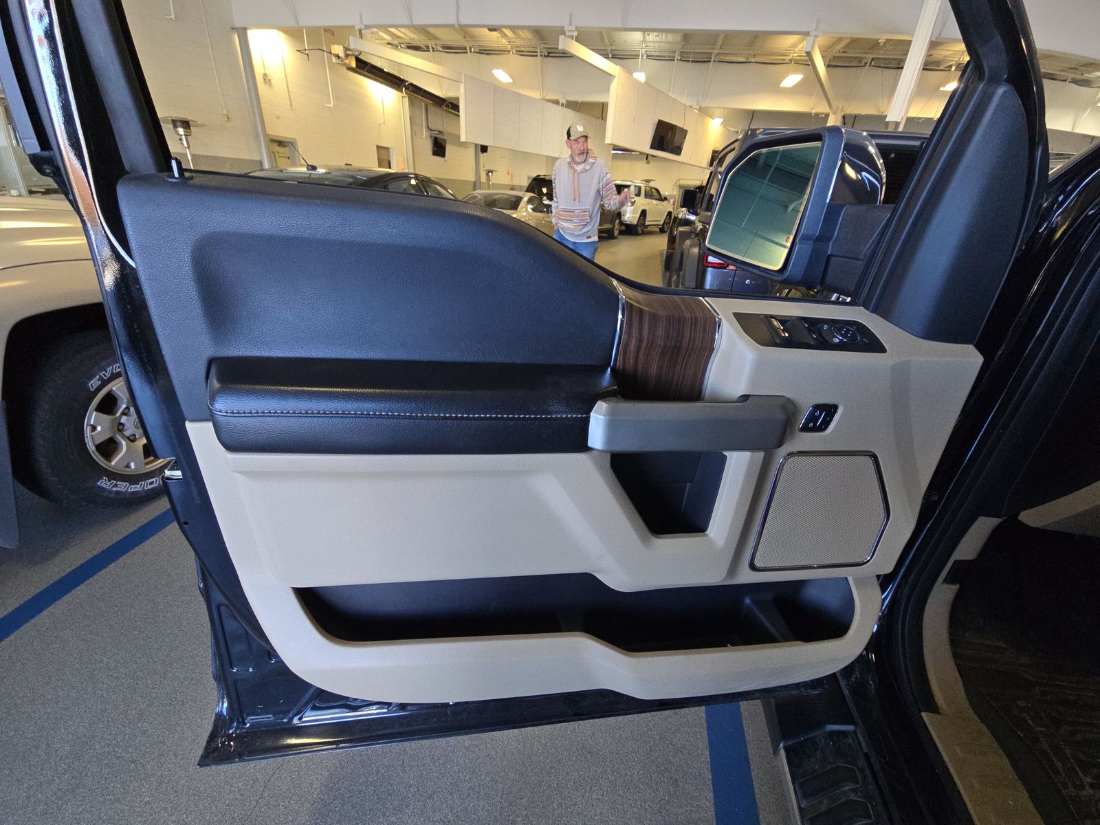 2017 Ford F-150 Lariat AWD