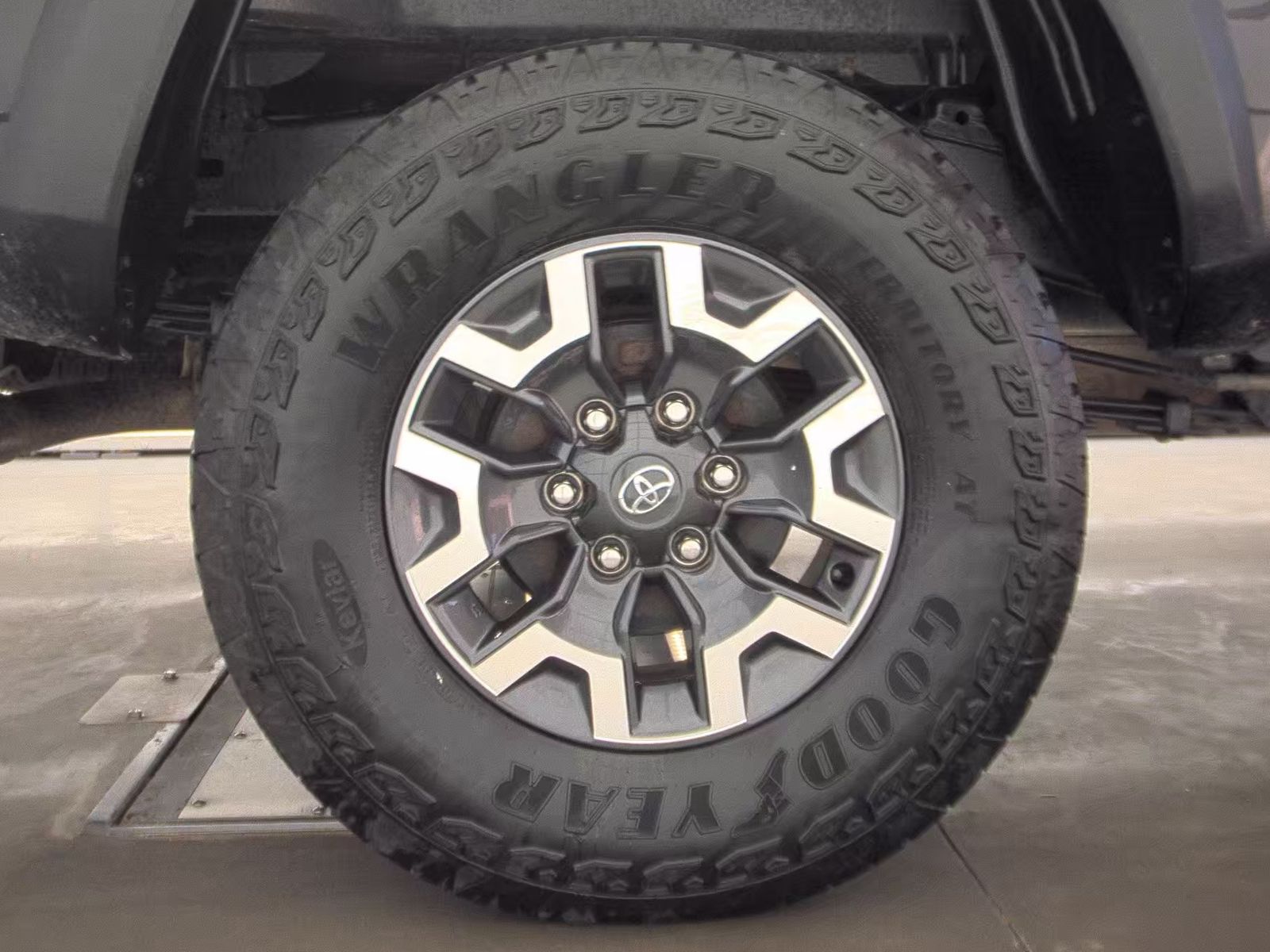 2023 Toyota Tacoma TRD Off-Road AWD