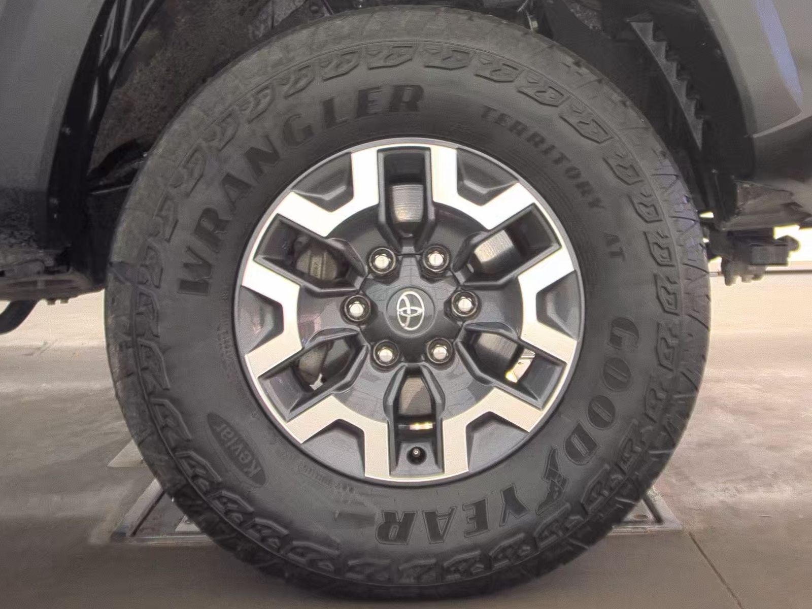 2023 Toyota Tacoma TRD Off-Road AWD