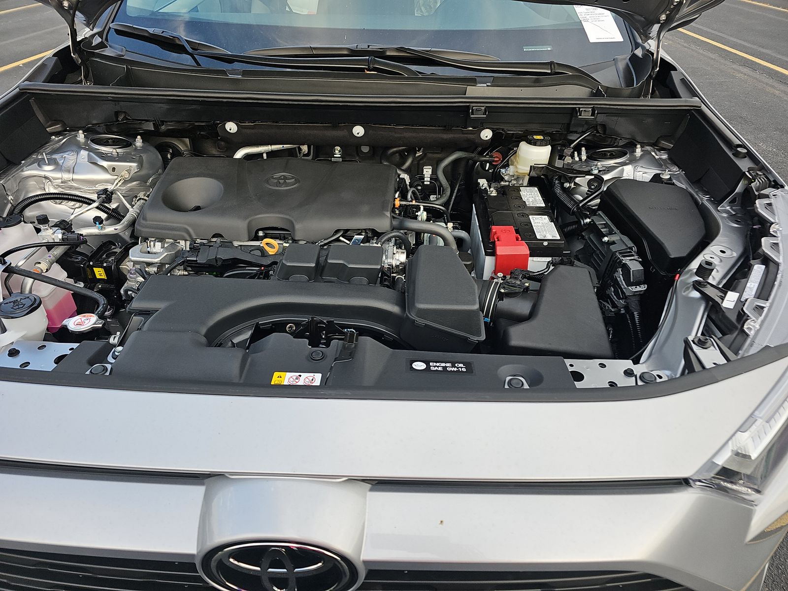 2025 Toyota RAV4 XLE FWD