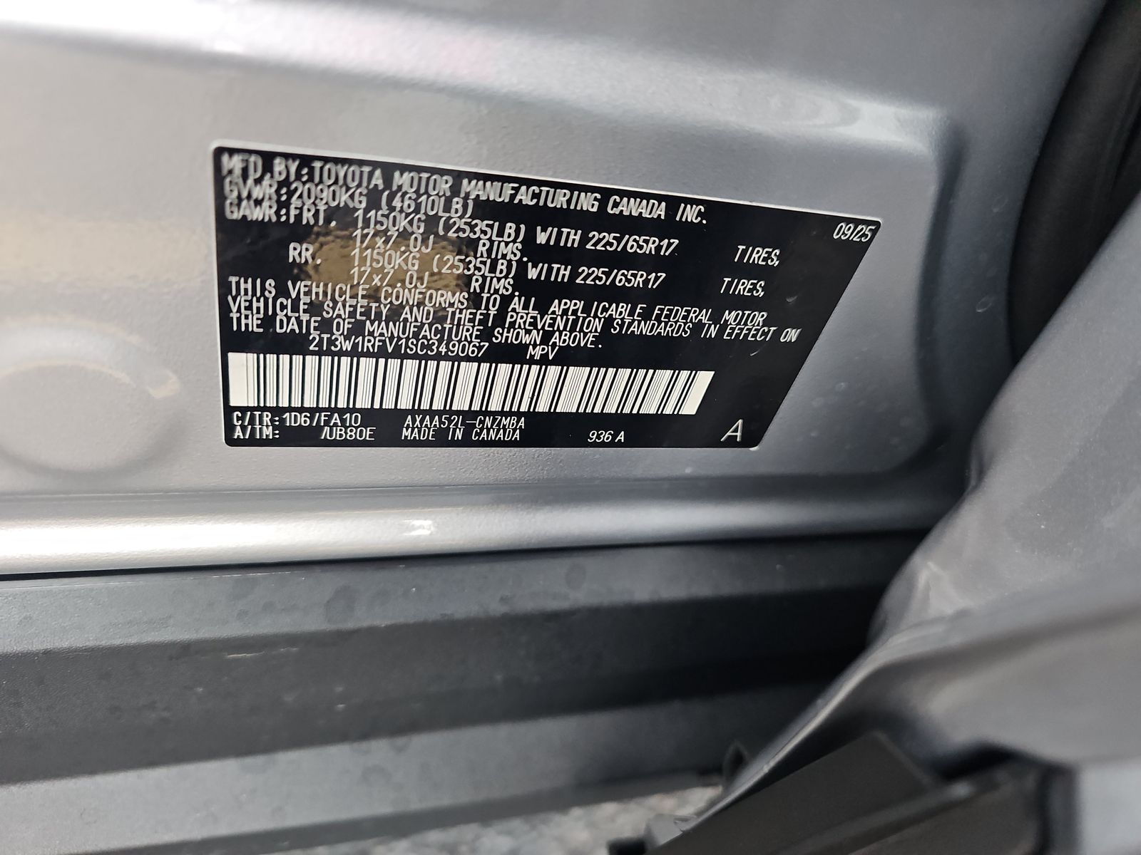 2025 Toyota RAV4 XLE FWD