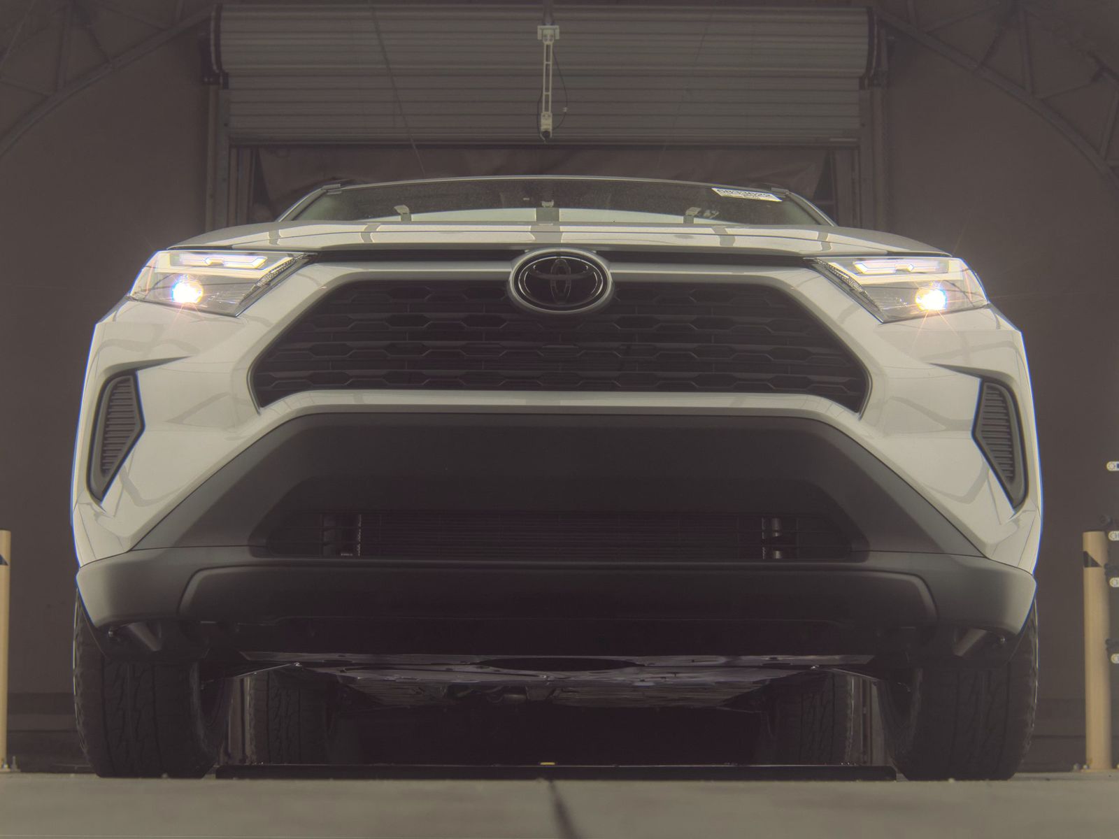 2025 Toyota RAV4 XLE FWD