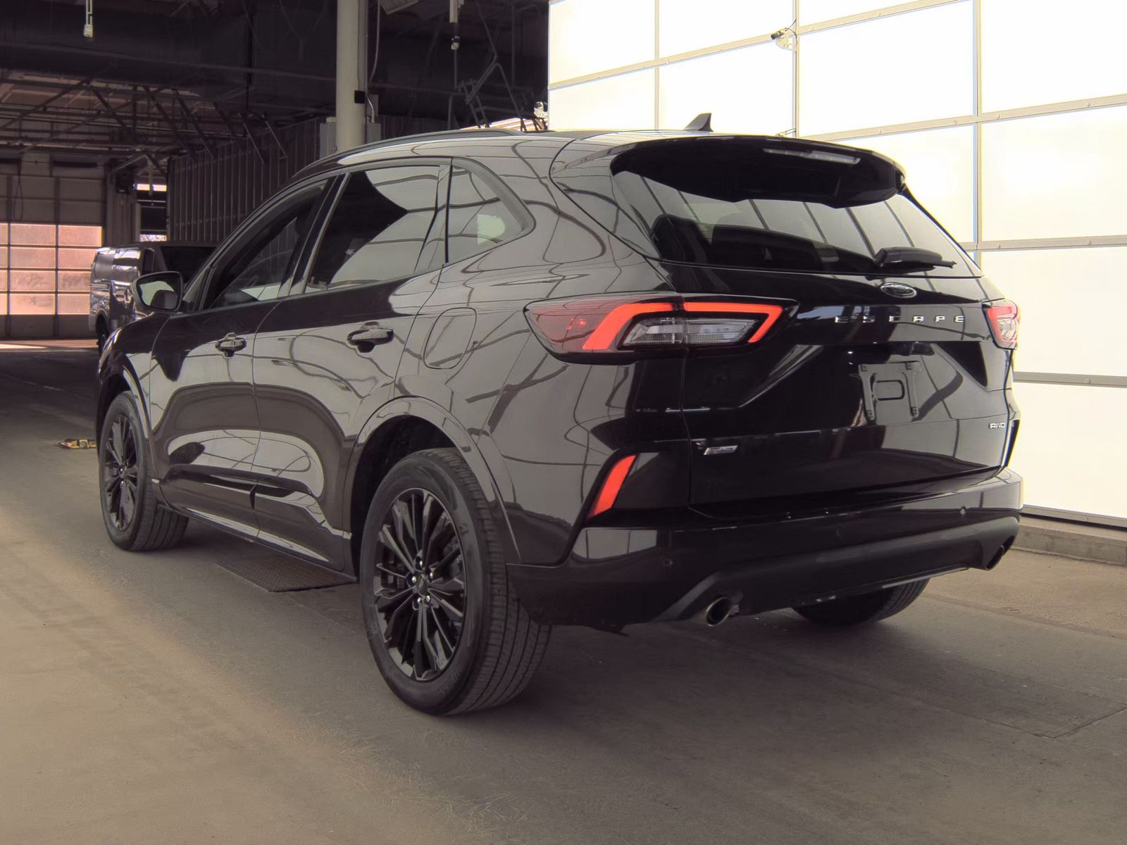 2023 Ford Escape ST-Line Elite AWD