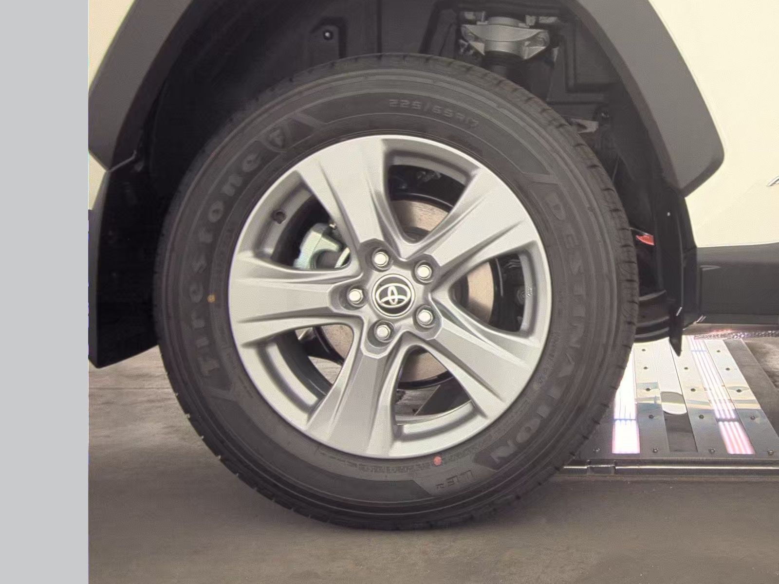 2025 Toyota RAV4 Hybrid LE AWD