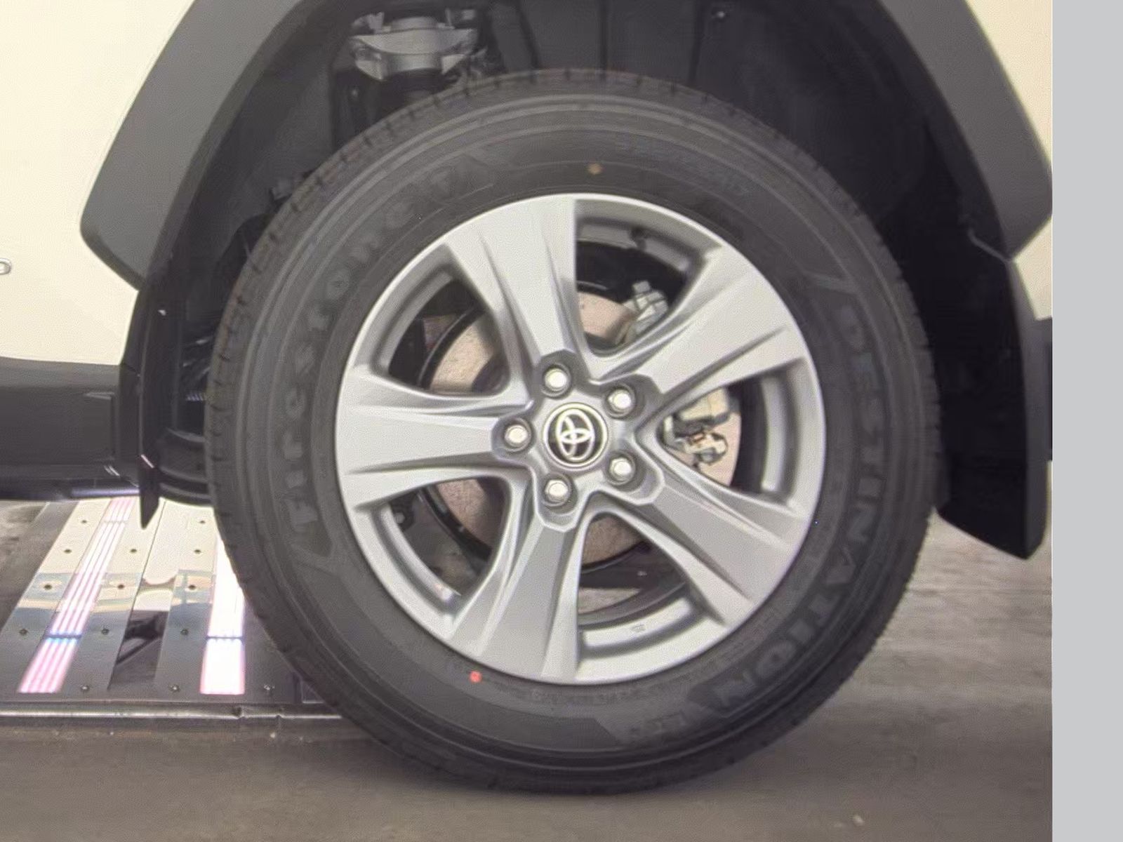 2025 Toyota RAV4 Hybrid LE AWD