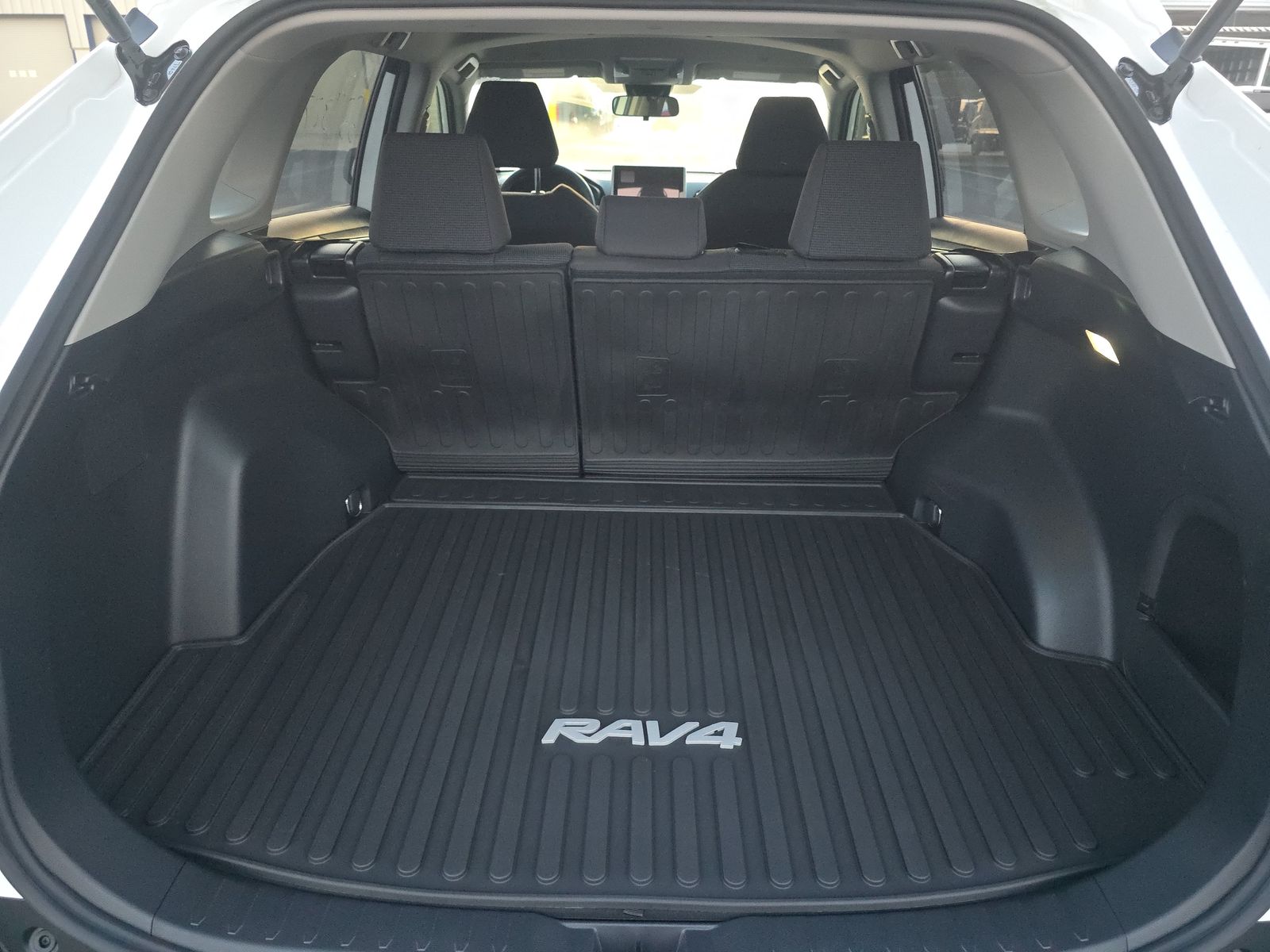 2025 Toyota RAV4 Hybrid LE AWD