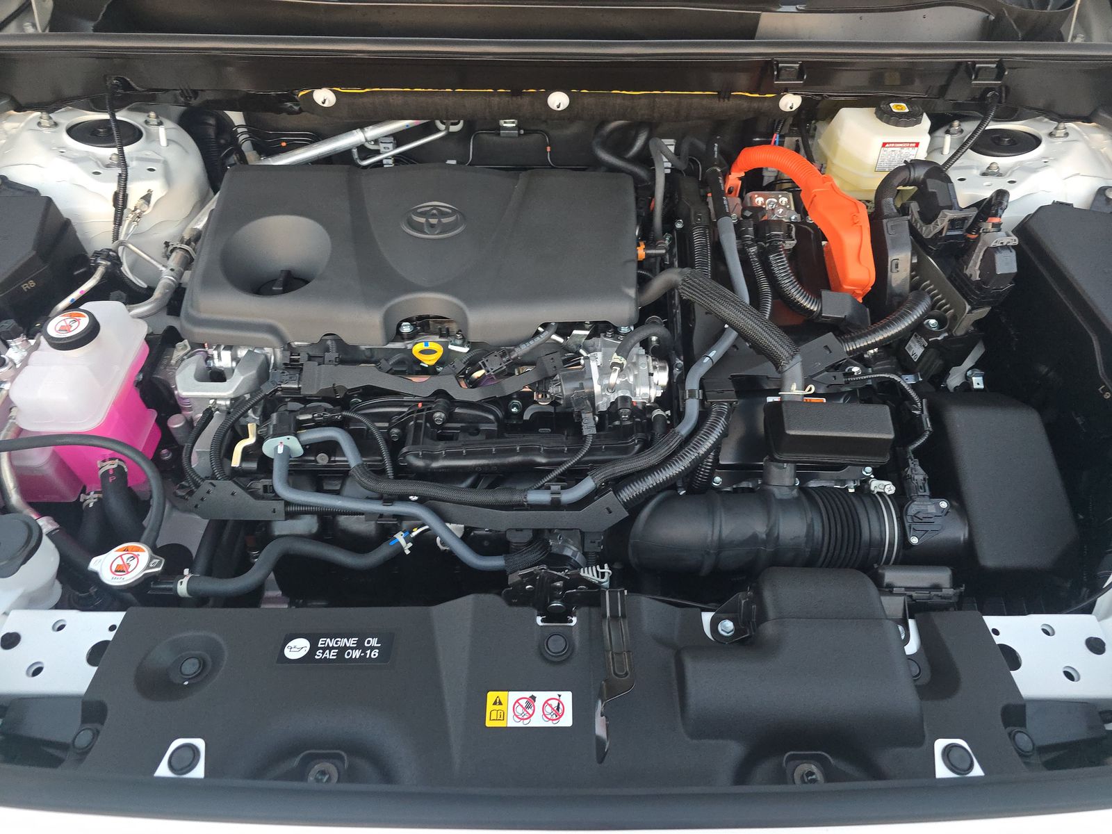 2025 Toyota RAV4 Hybrid LE AWD