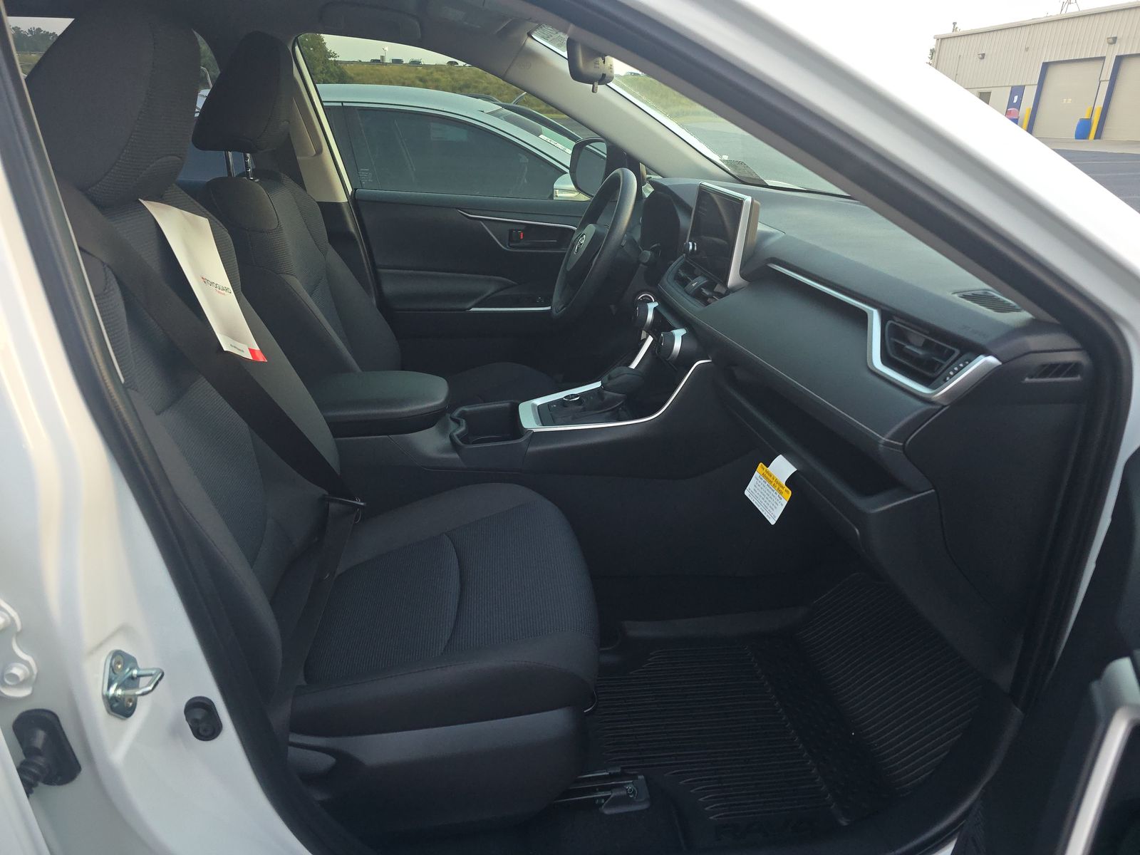 2025 Toyota RAV4 Hybrid LE AWD