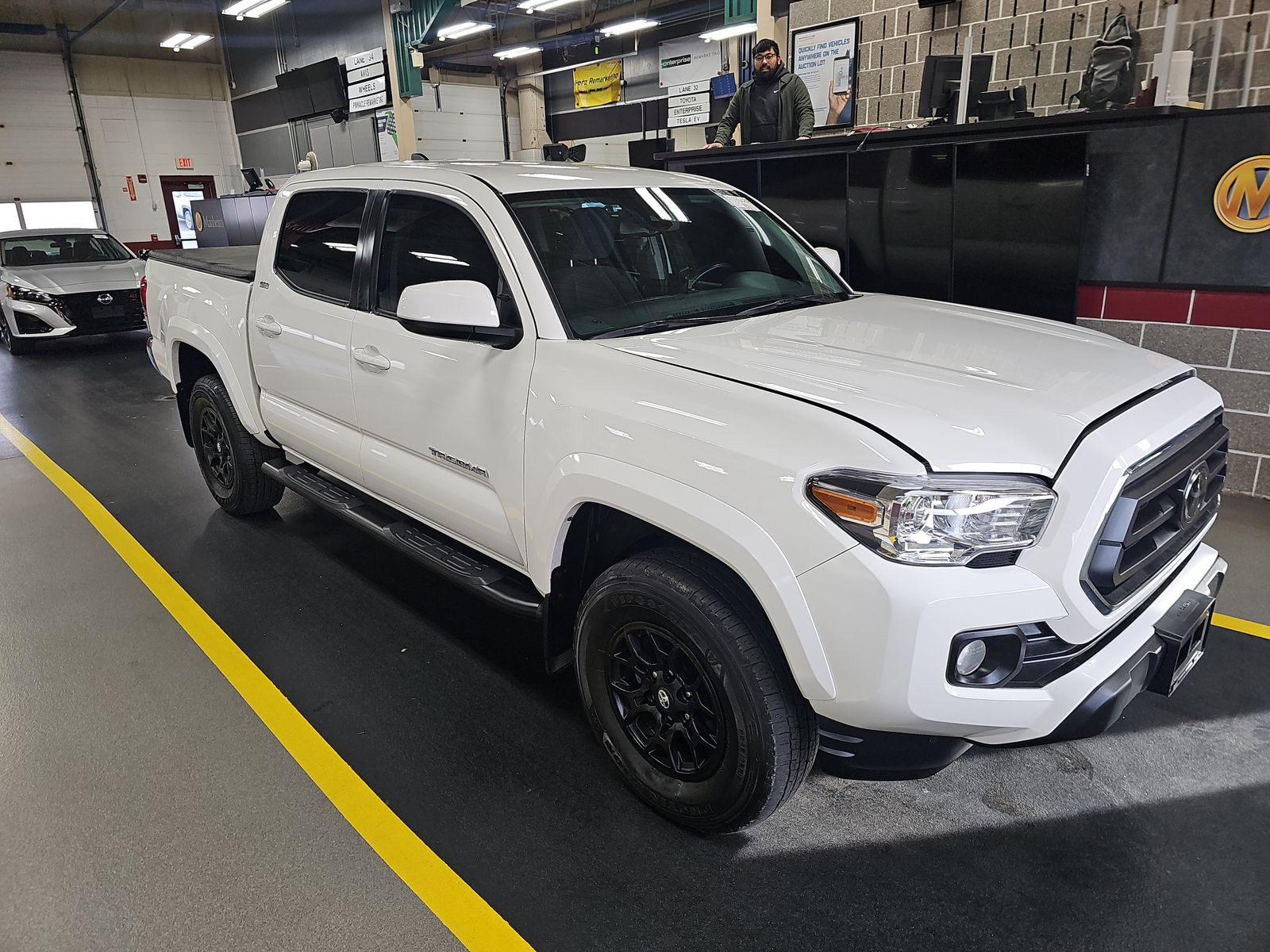2022 Toyota Tacoma SR5 AWD