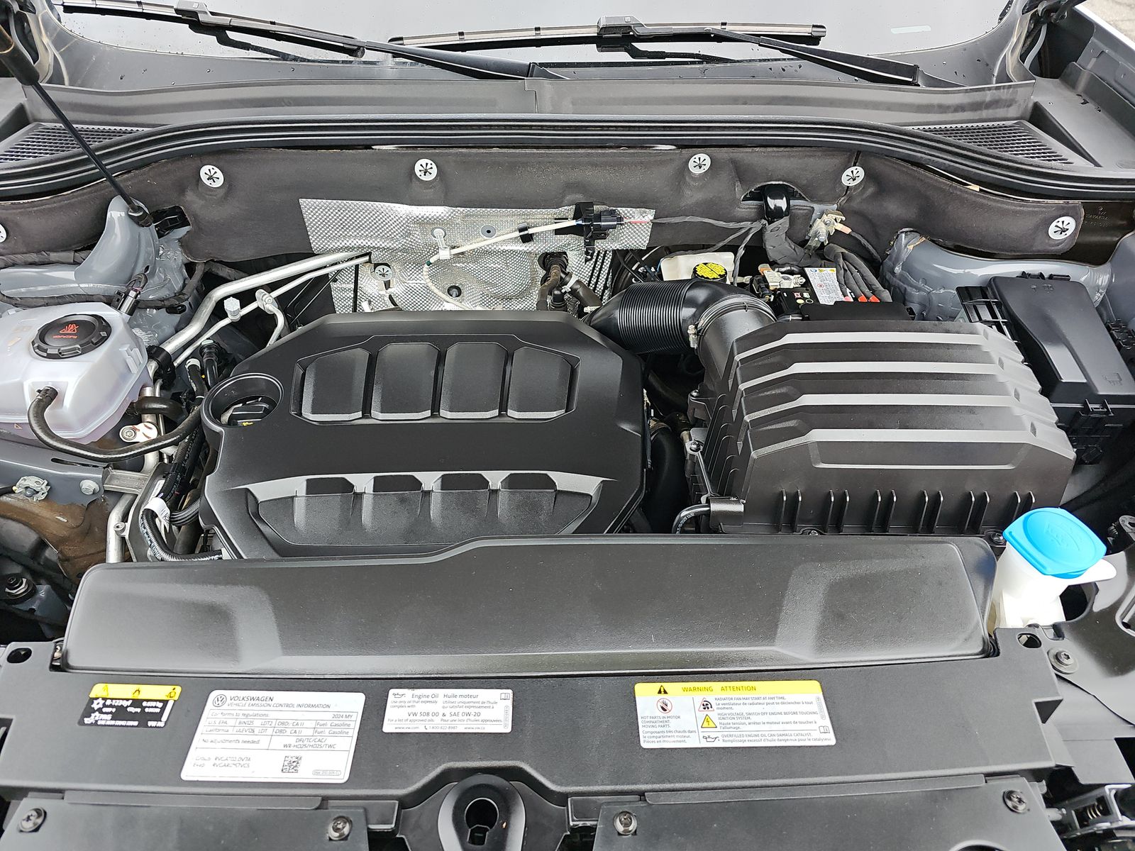 2024 Volkswagen Atlas 2.0T Peak Edition SE AWD