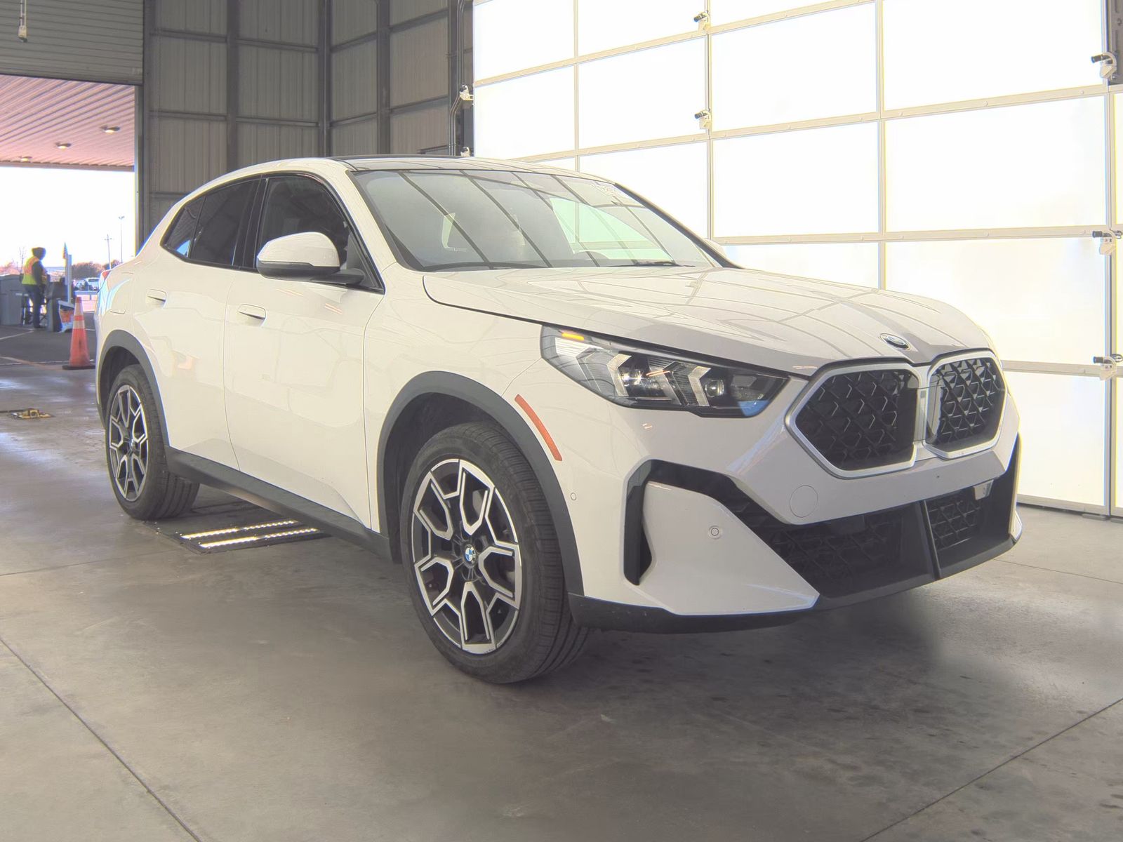 2025 BMW X2 xDrive28i AWD