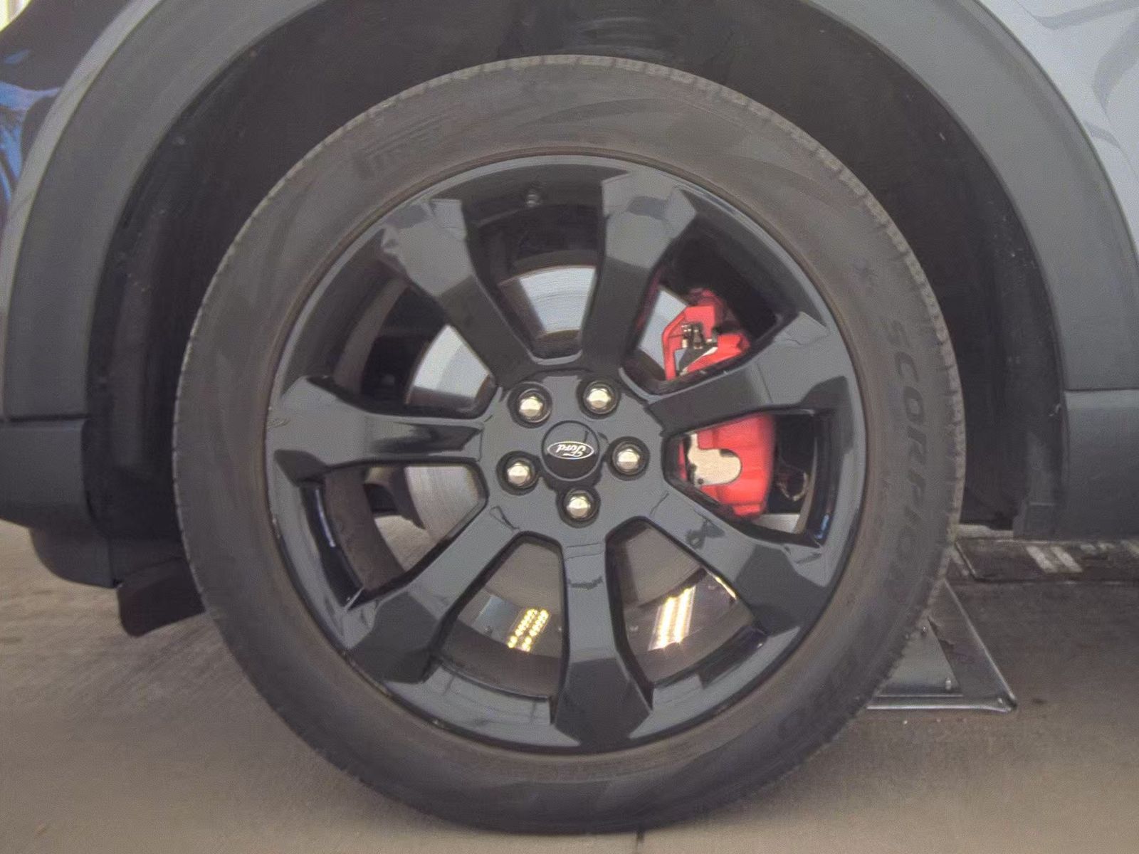 2022 Ford Explorer ST AWD