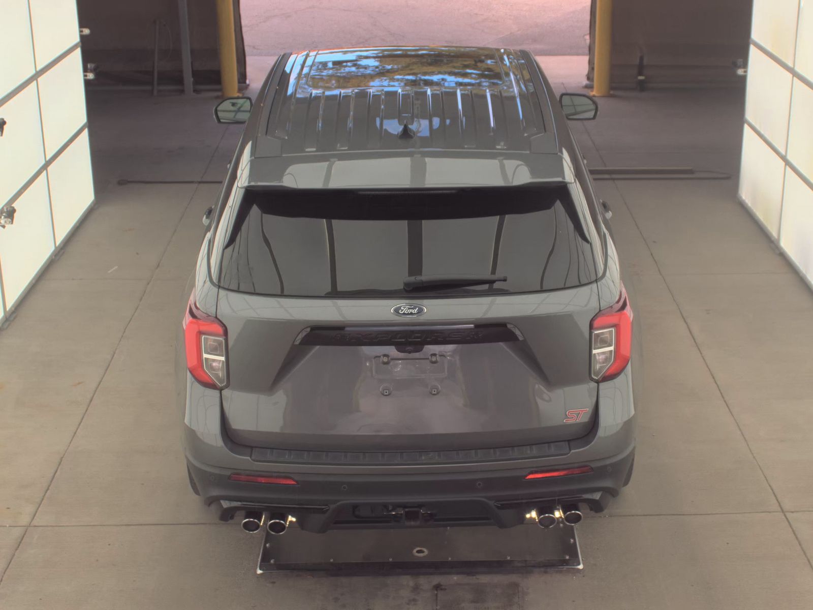 2022 Ford Explorer ST AWD