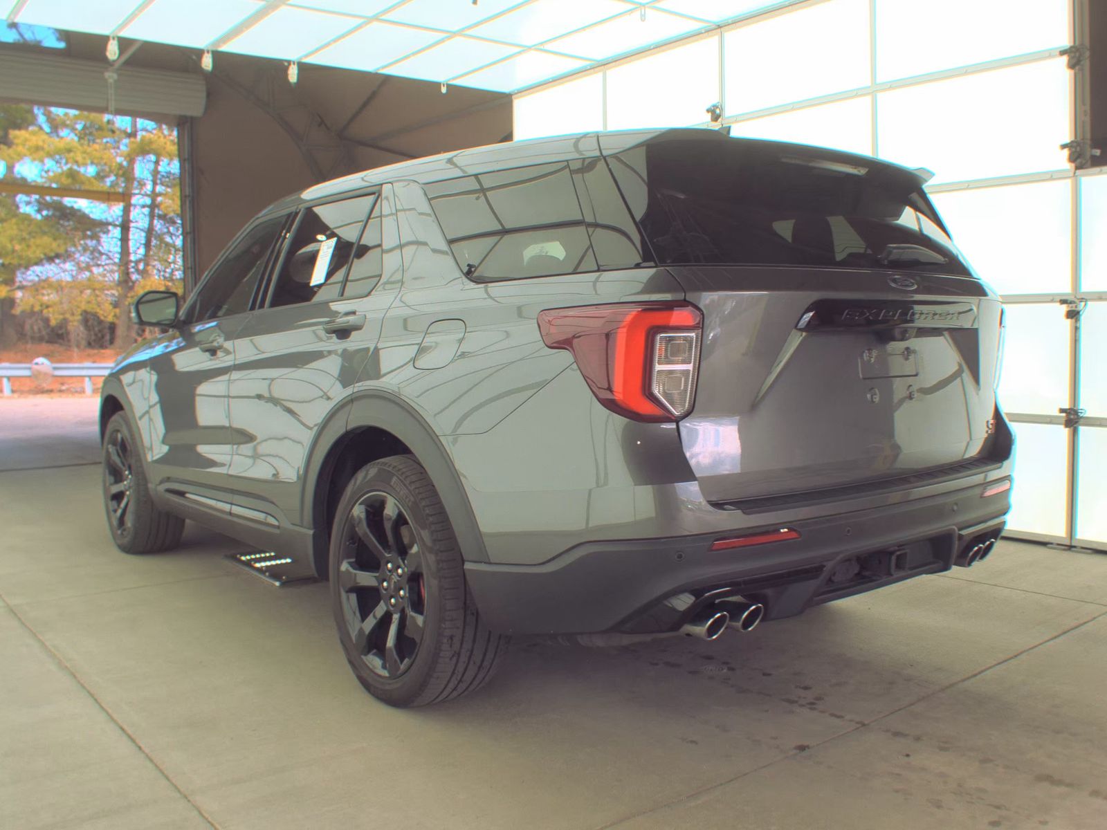 2022 Ford Explorer ST AWD