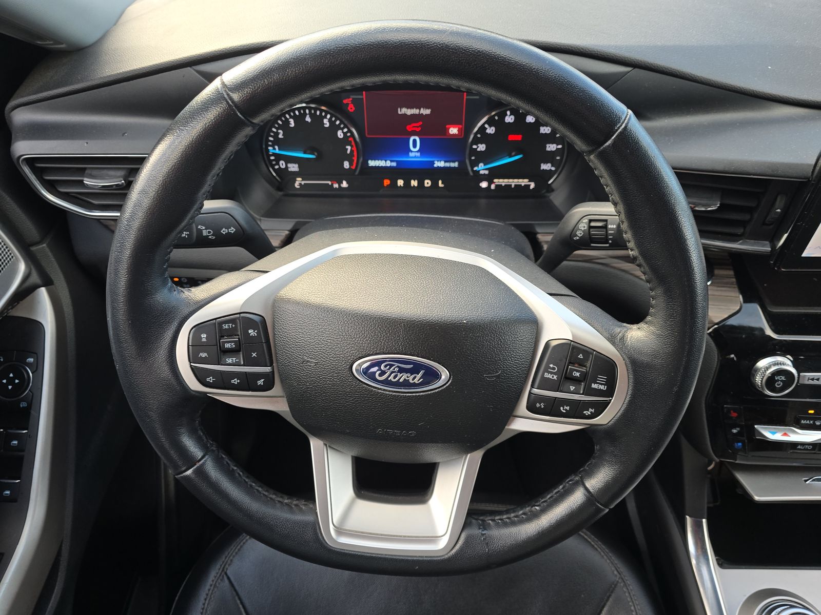 2023 Ford Explorer Limited RWD