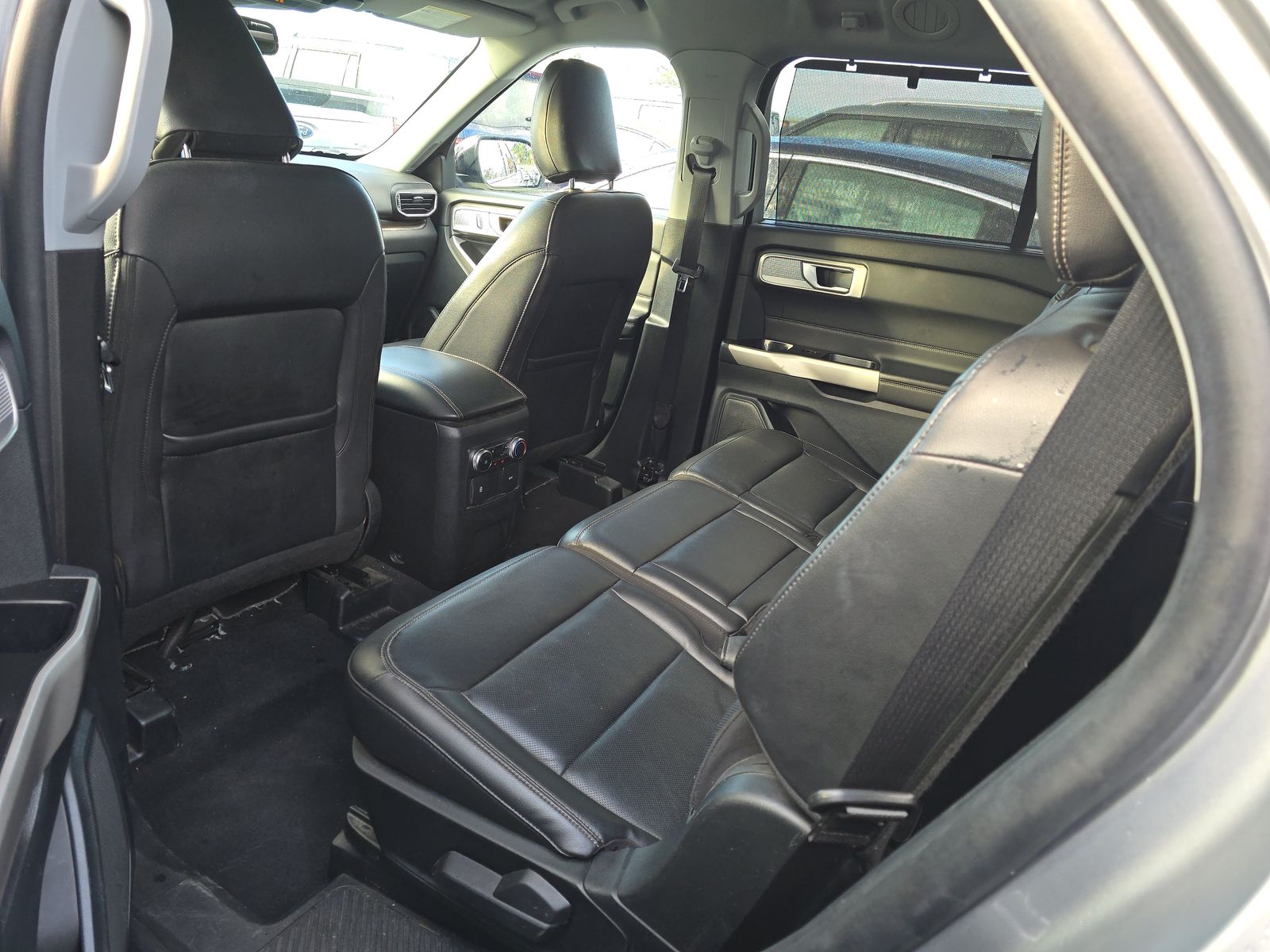 2023 Ford Explorer Limited RWD