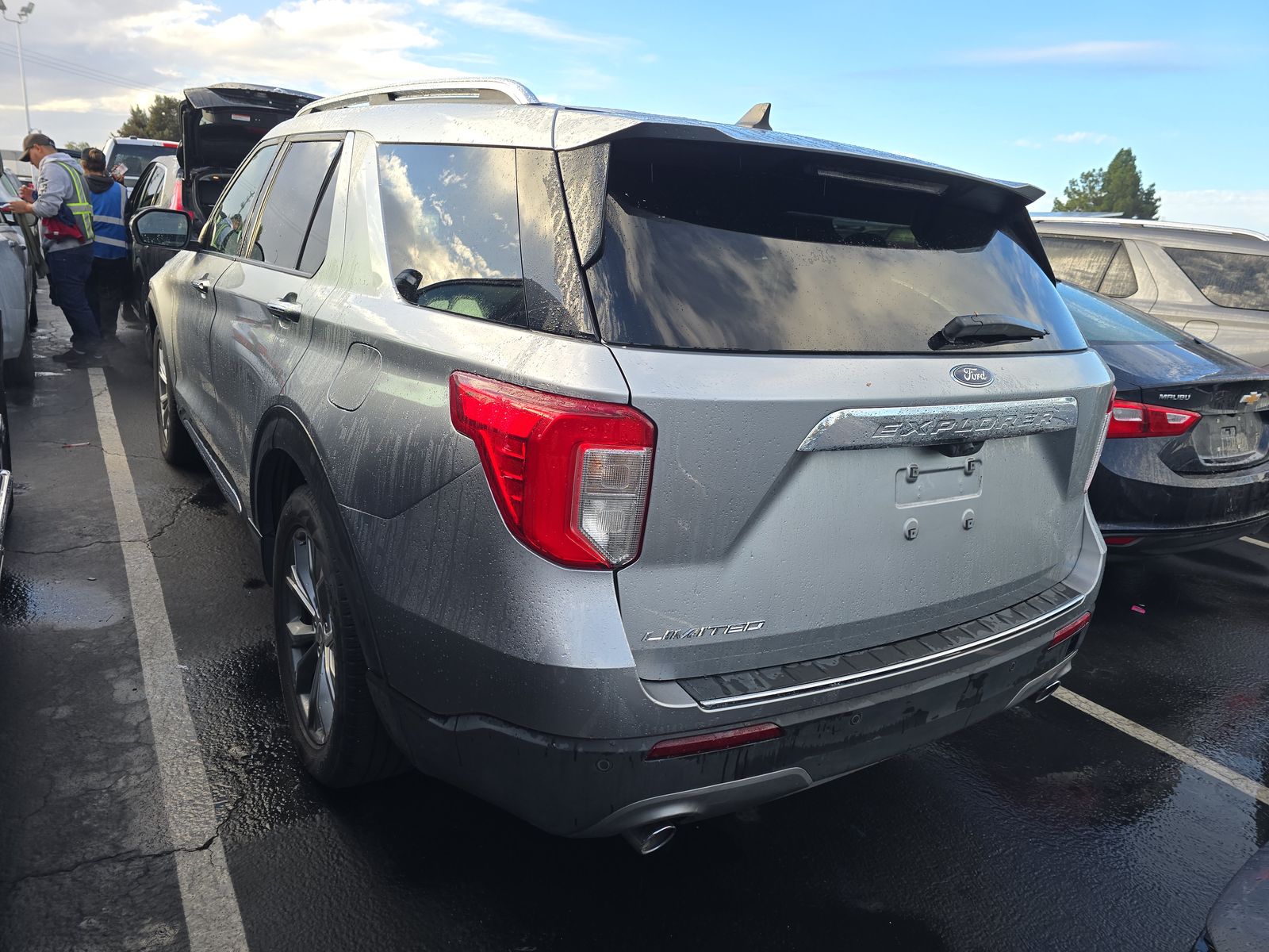 2023 Ford Explorer Limited RWD