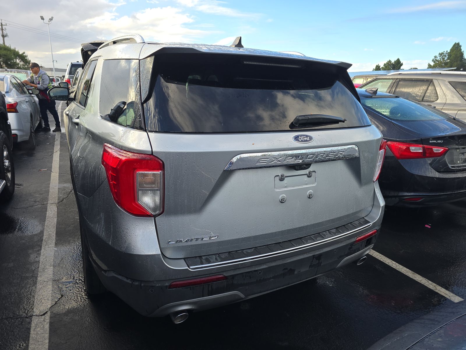 2023 Ford Explorer Limited RWD