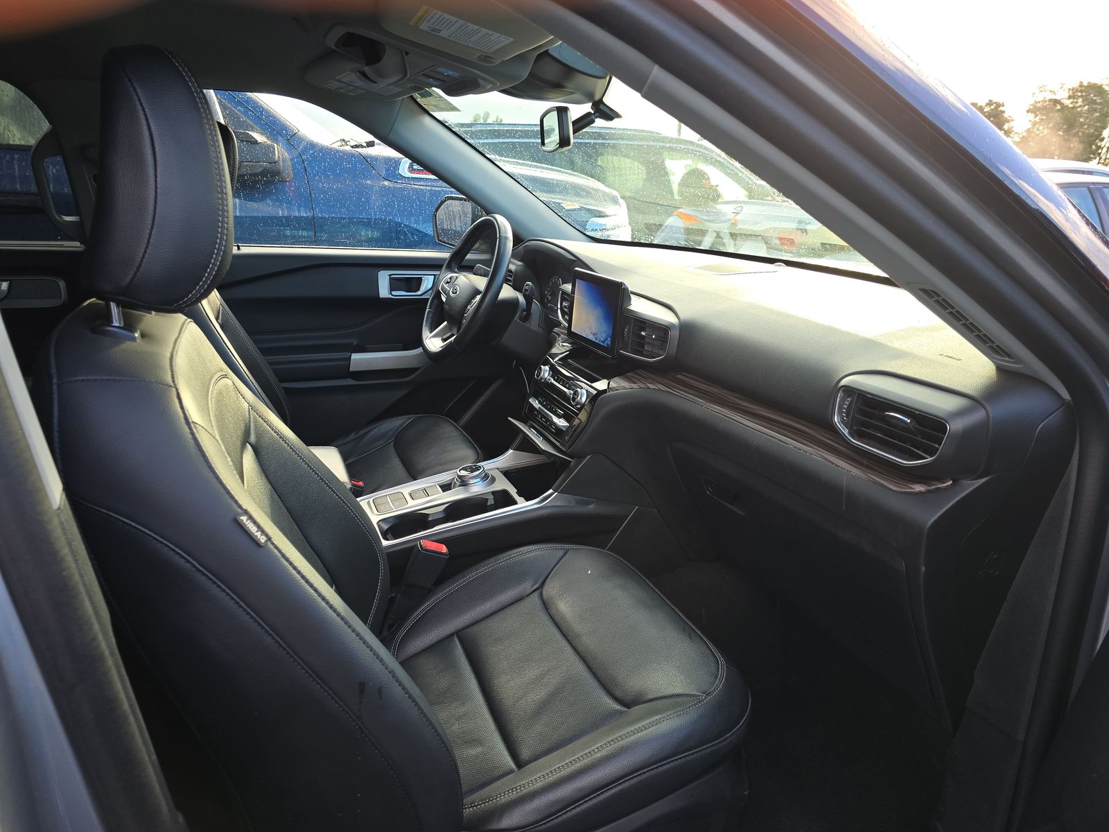 2023 Ford Explorer Limited RWD