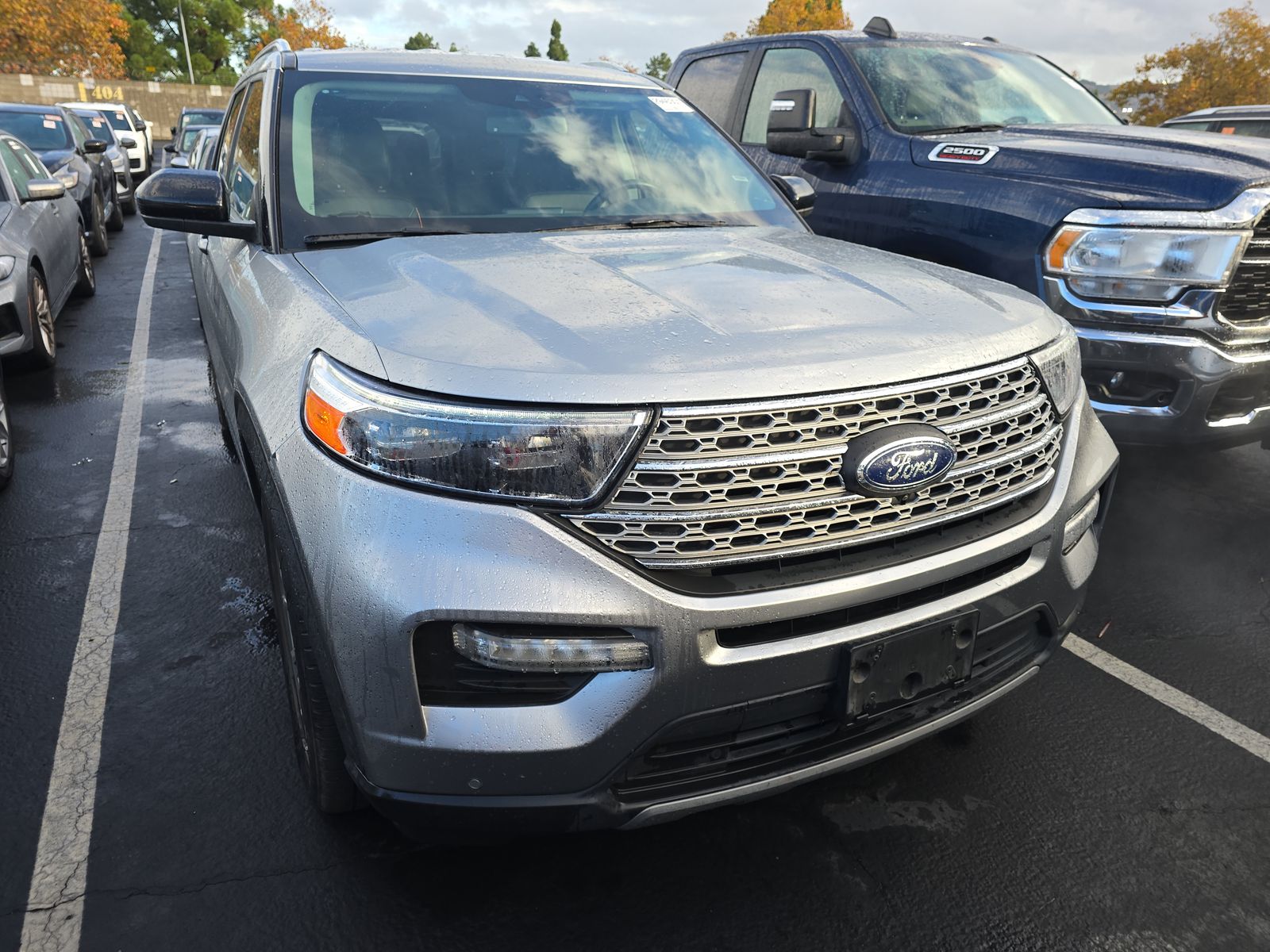 2023 Ford Explorer Limited RWD