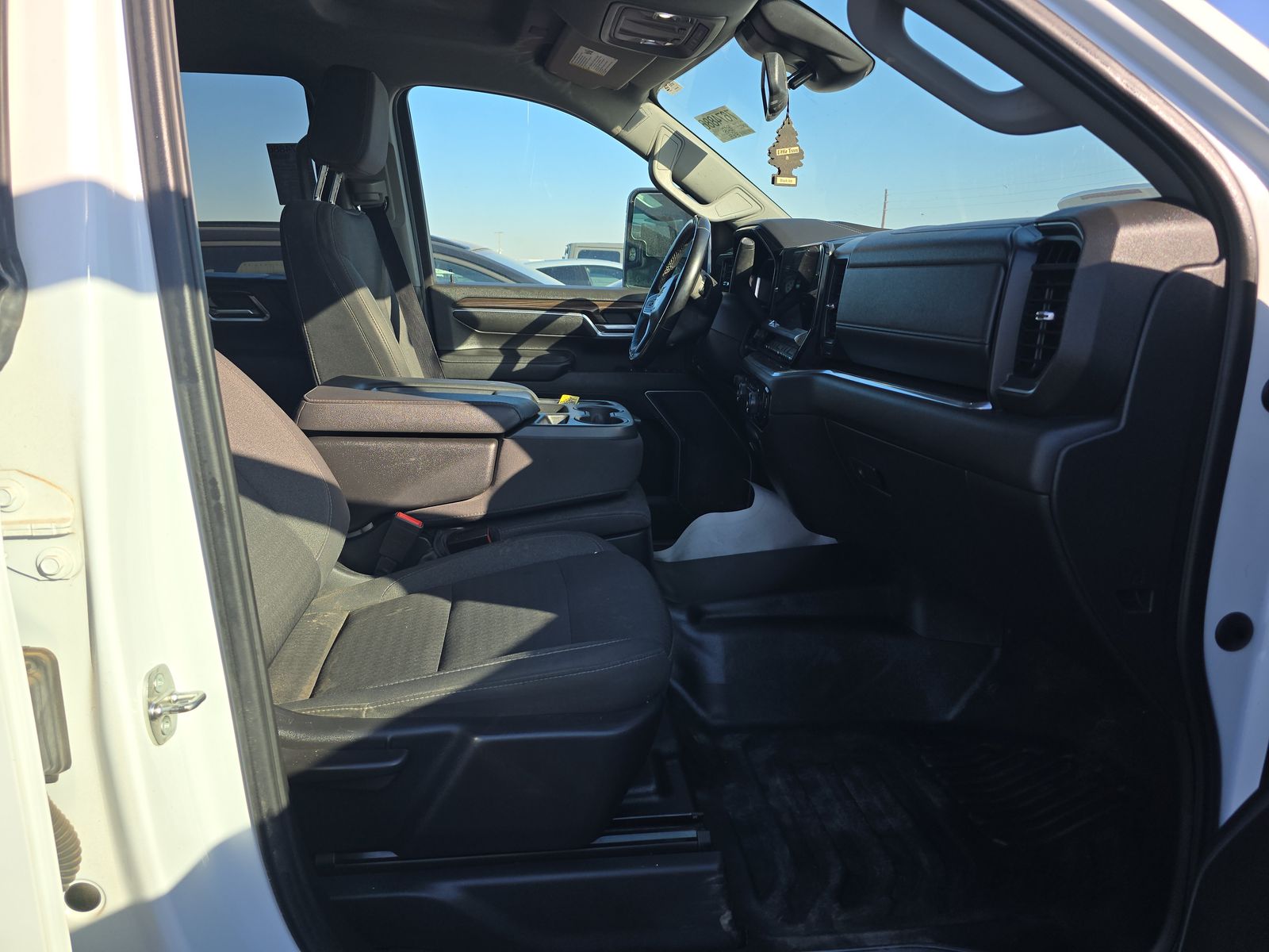 2024 Chevrolet Silverado 3500HD LT AWD