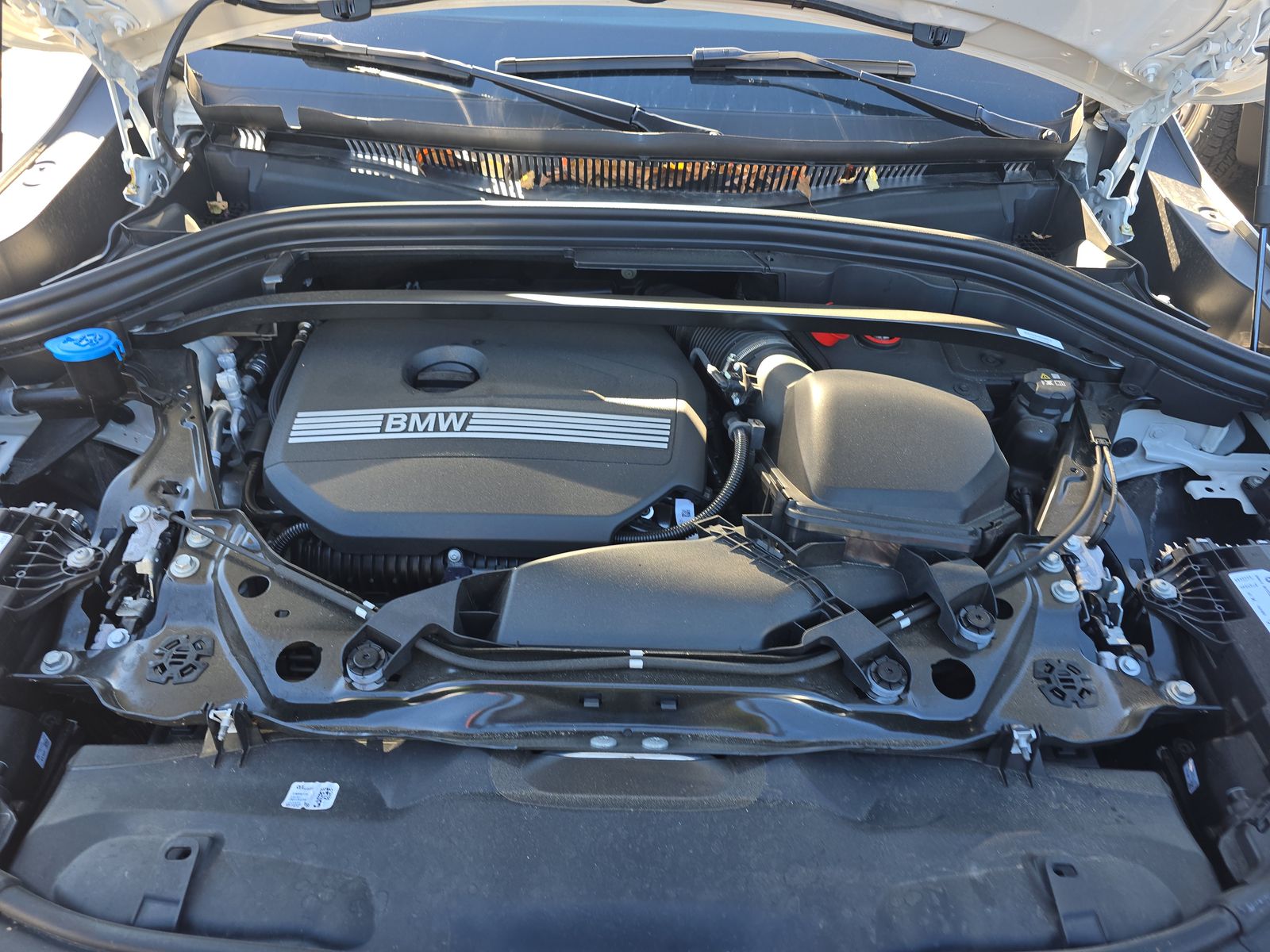 2025 BMW X2 xDrive28i AWD