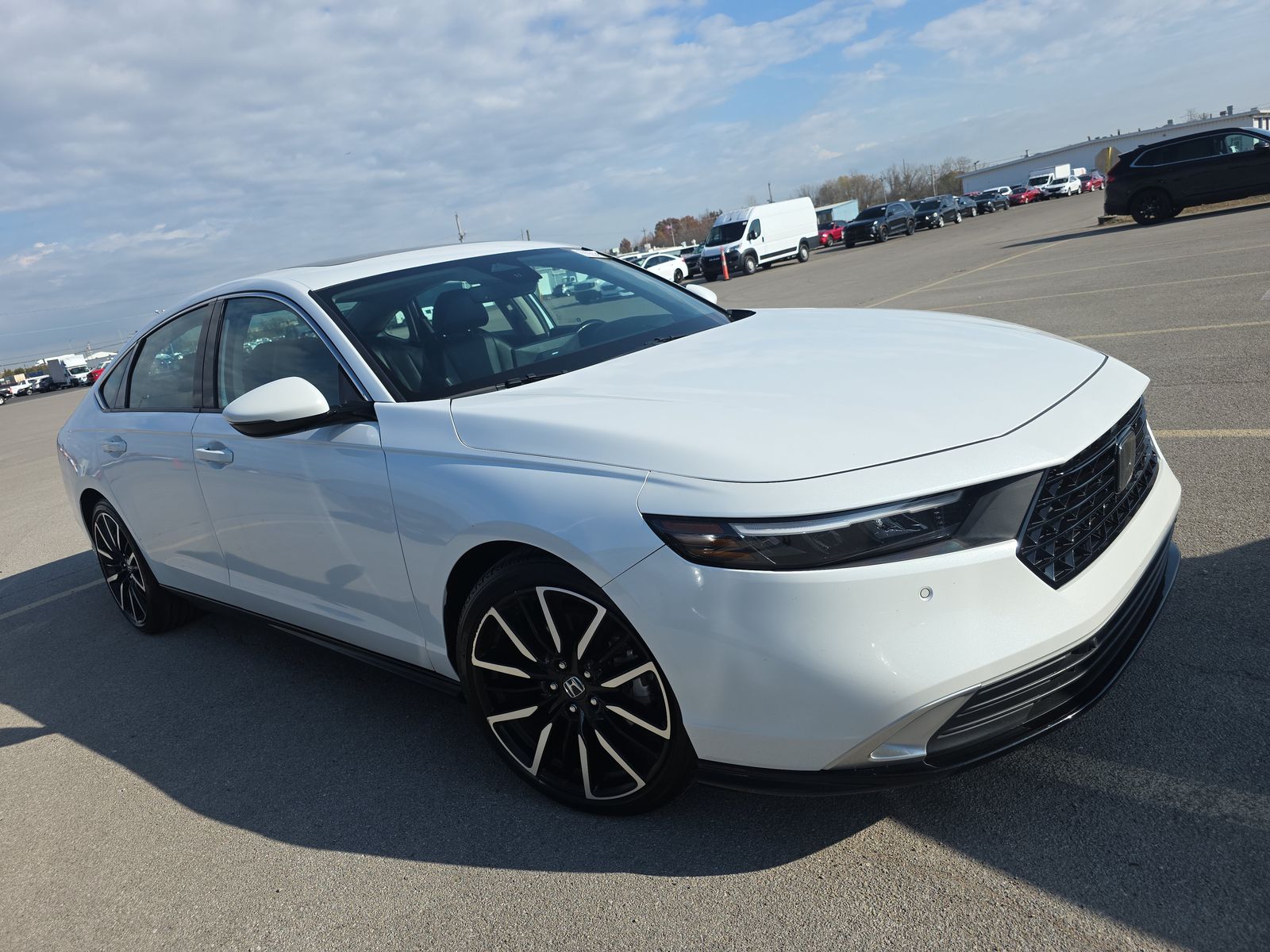 2023 Honda Accord Hybrid Touring FWD