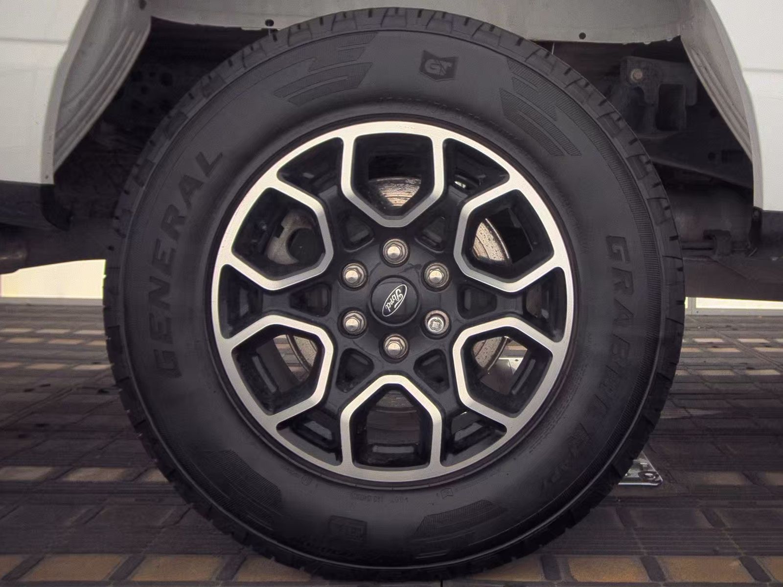 2022 Ford F-150 Hybrid Lariat AWD