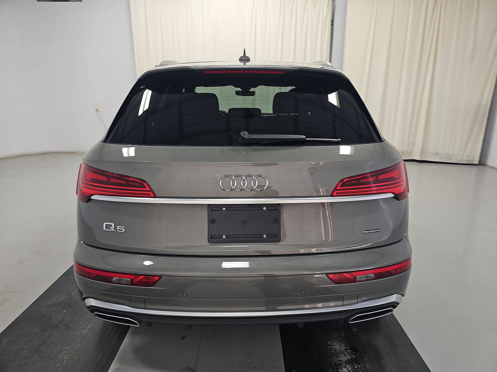 2023 Audi Q5 S line Premium AWD
