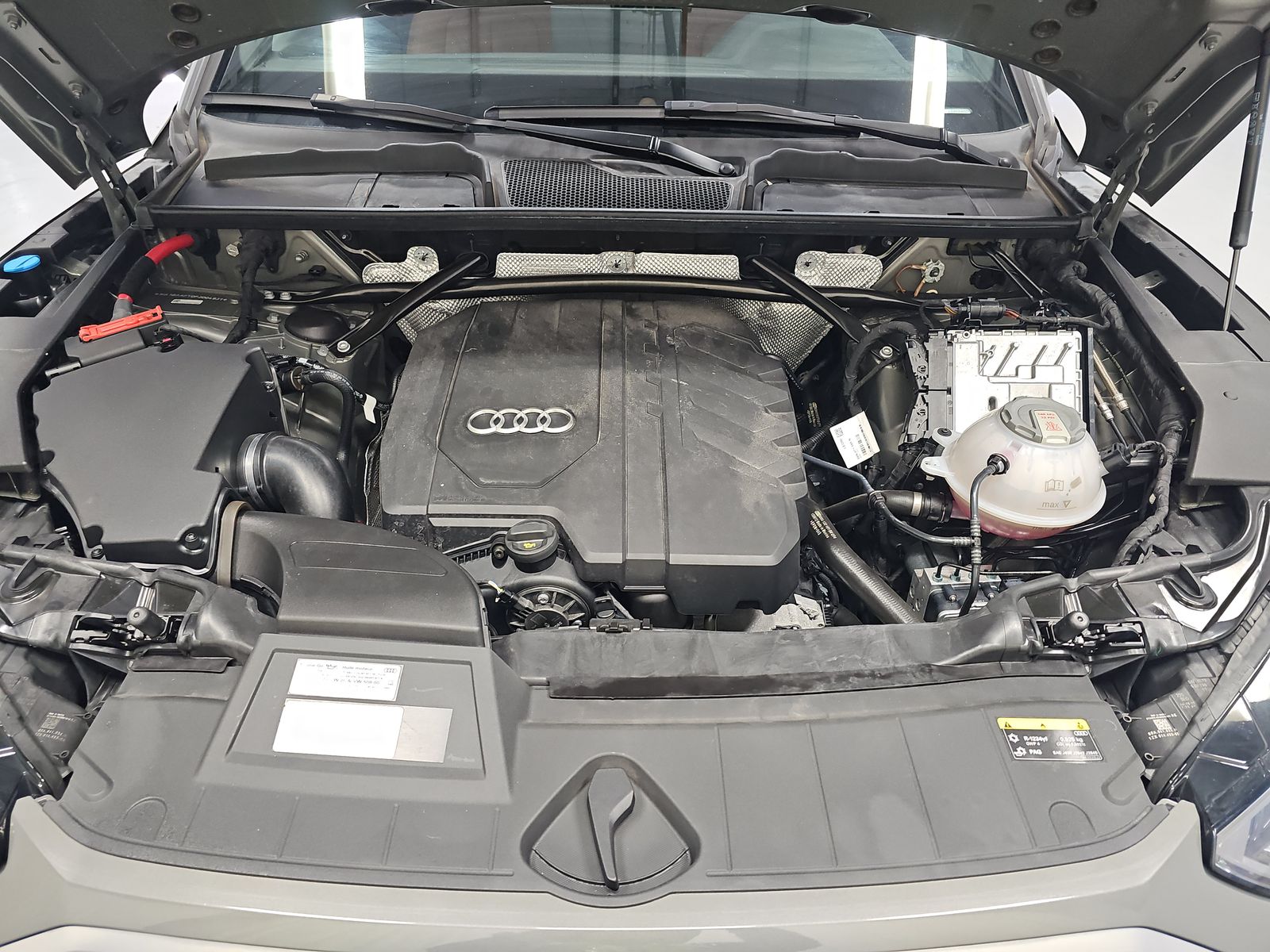 2023 Audi Q5 S line Premium AWD